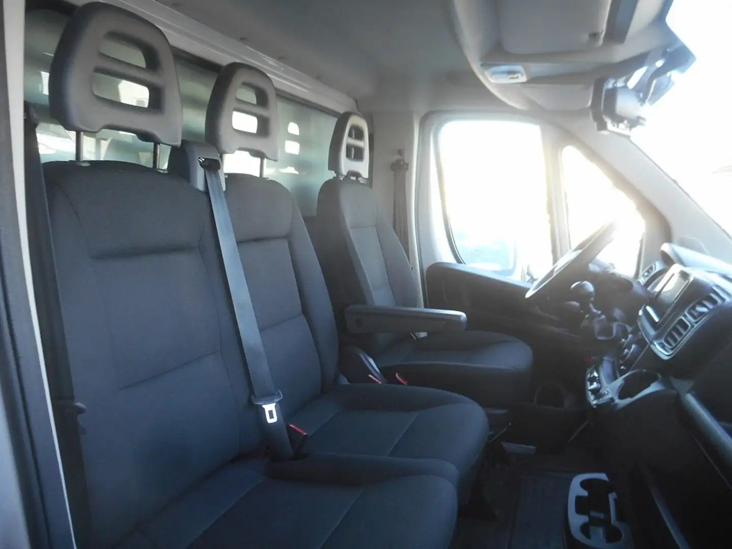Fiat Ducato Ducato 35 Maxi L4 140 Koffer/Hebebühne Netto € ... Blanc - 2