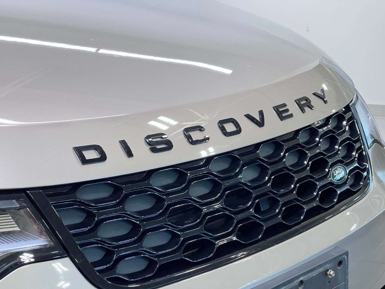 2023 Land Rover Discovery R-DYNAMIC S | P300 thumb 11