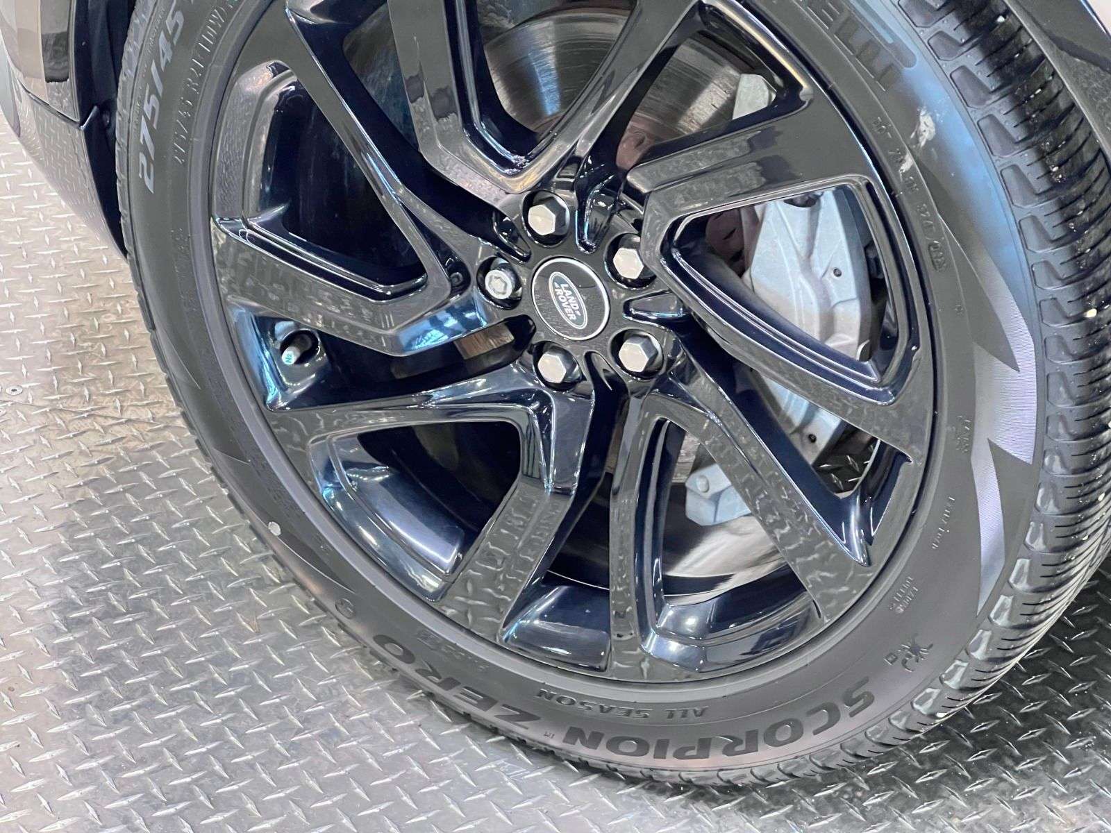 2023 Land Rover Discovery R-DYNAMIC S | P300 thumb 13