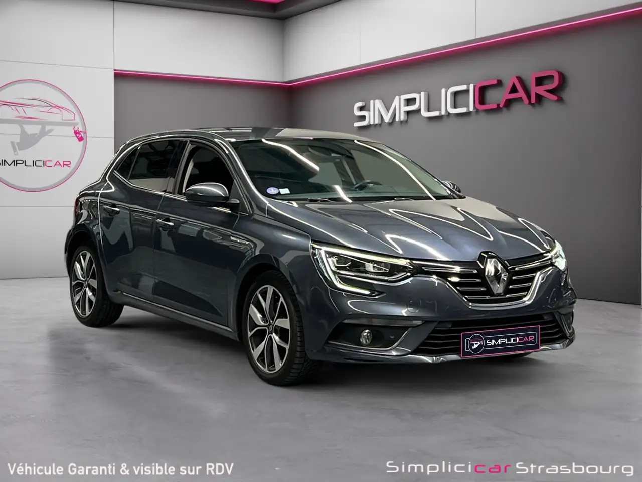 Renault Megane MÃ©gane IV Berline TCe 130 Energy EDC In
