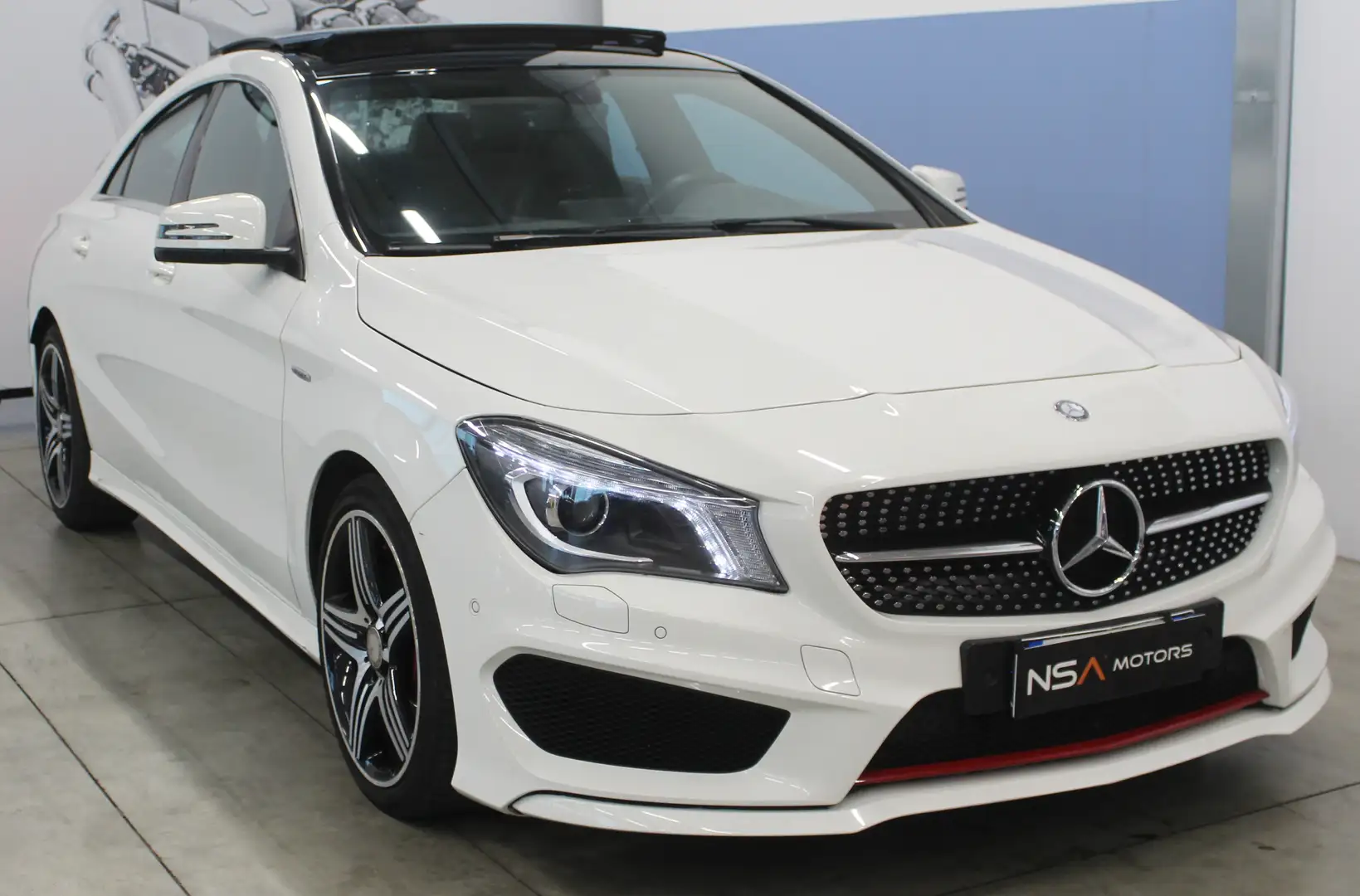 Mercedes-Benz CLA 250 Sport auto Bianco - 1