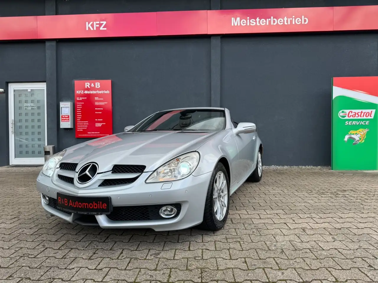 Mercedes-Benz SLK 200