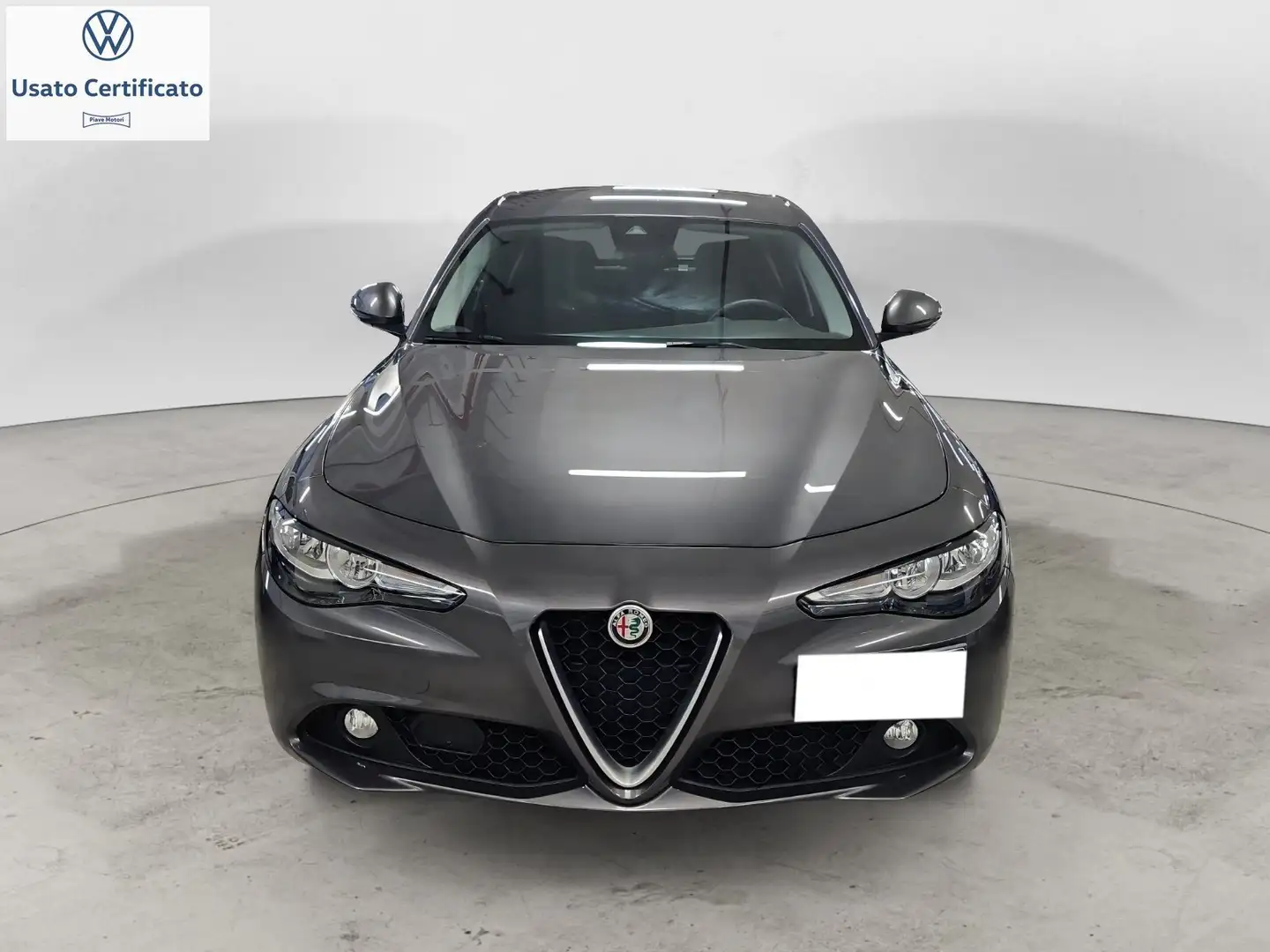 Alfa Romeo Giulia Giulia 2.2 Turbodiesel 136 CV AT8 Business Grigio - 2