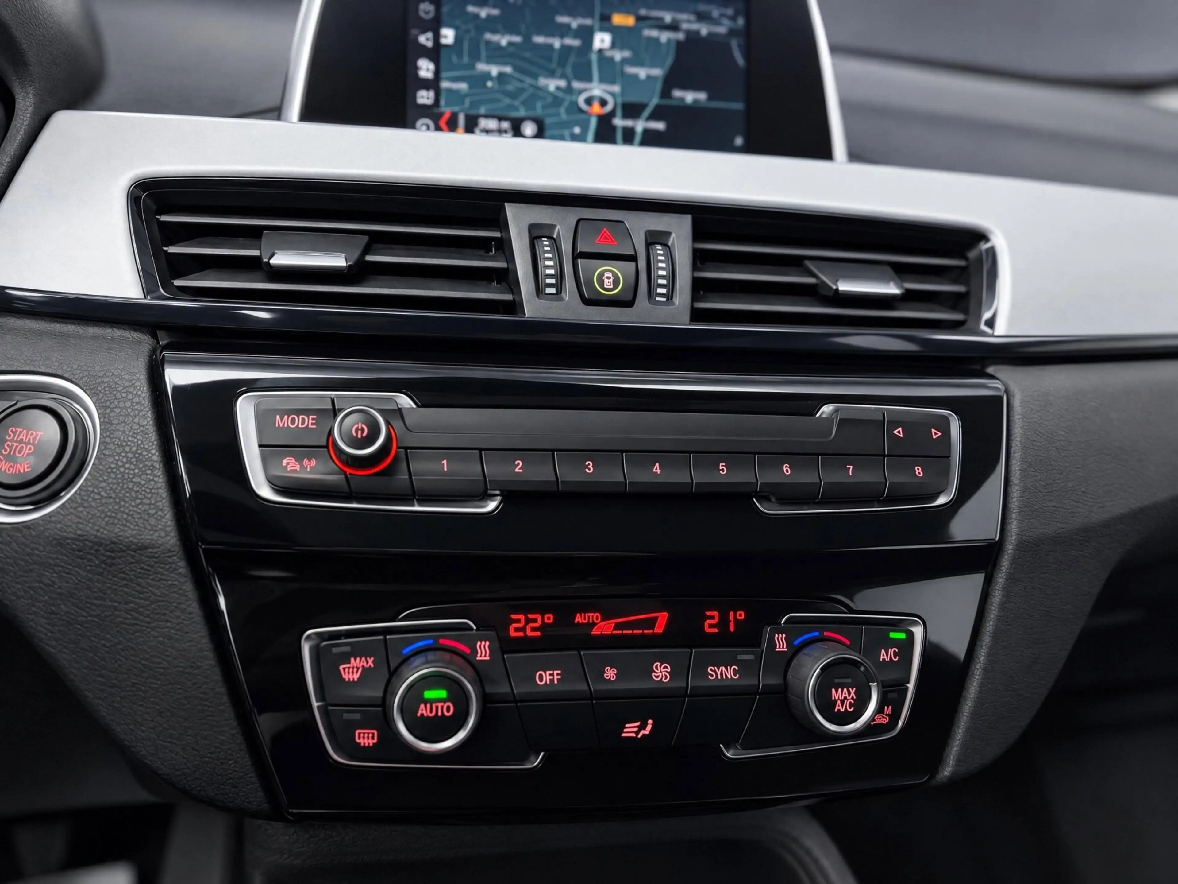 BMW X1 SDrive18i Executive Automaat met Led !!! Navigatie — photo 15