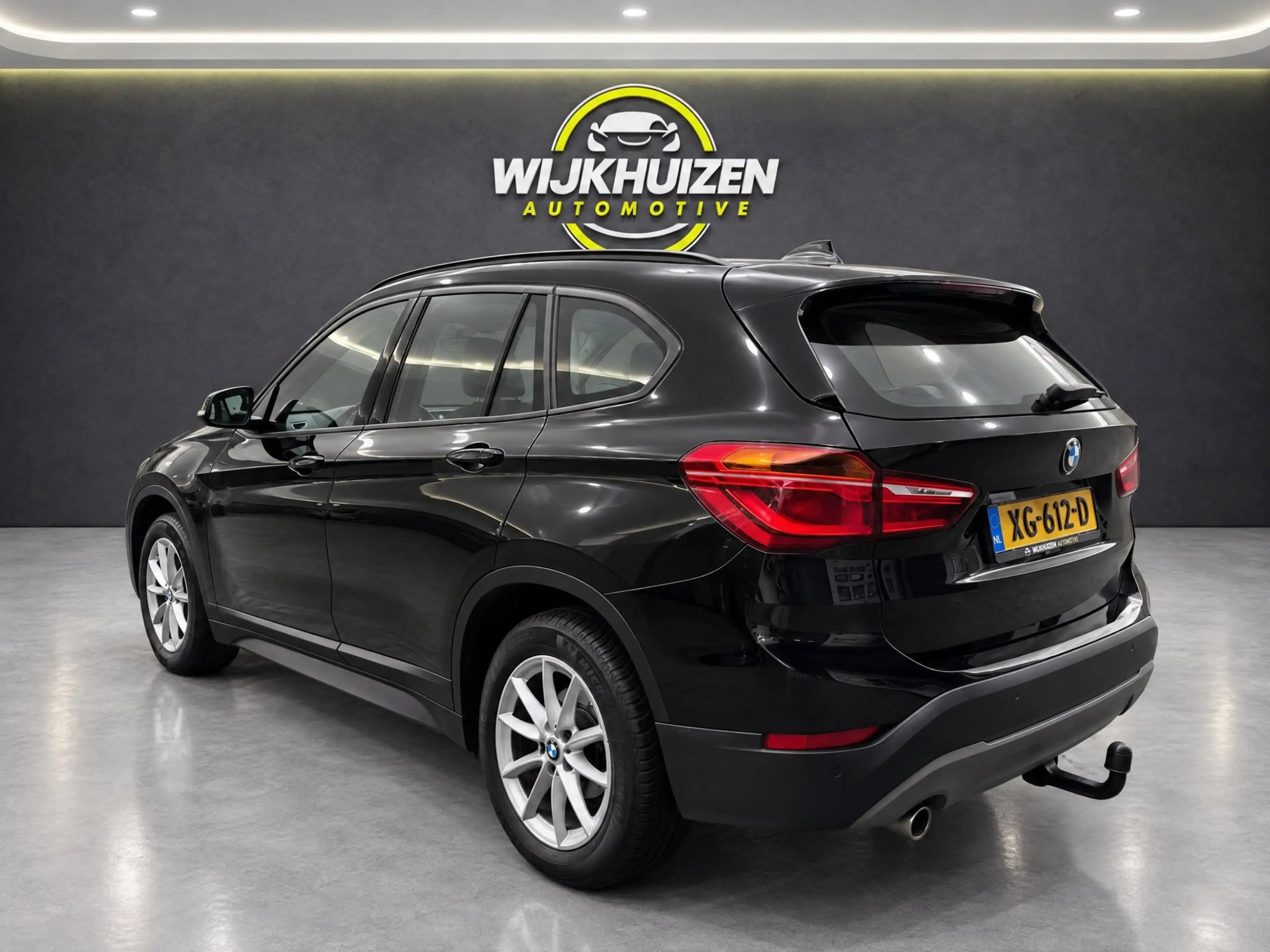 BMW X1 SDrive18i Executive Automaat met Led !!! Navigatie — photo 6