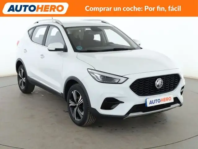 MG ZS view 8