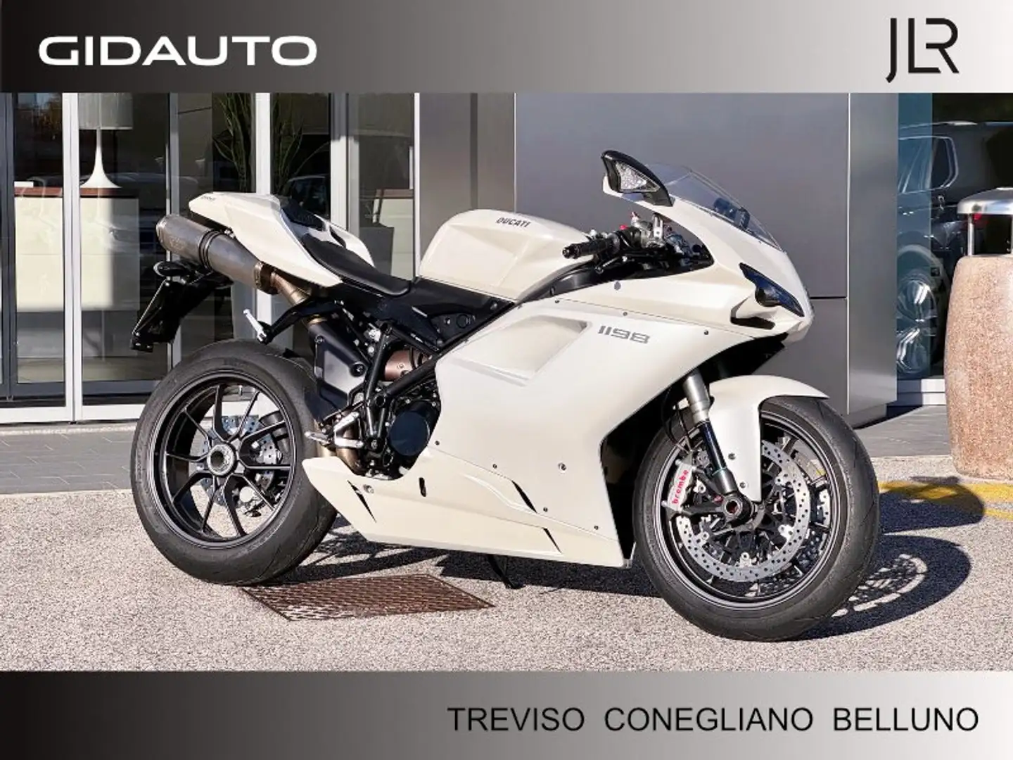 Ducati 1198 Blanco - 1