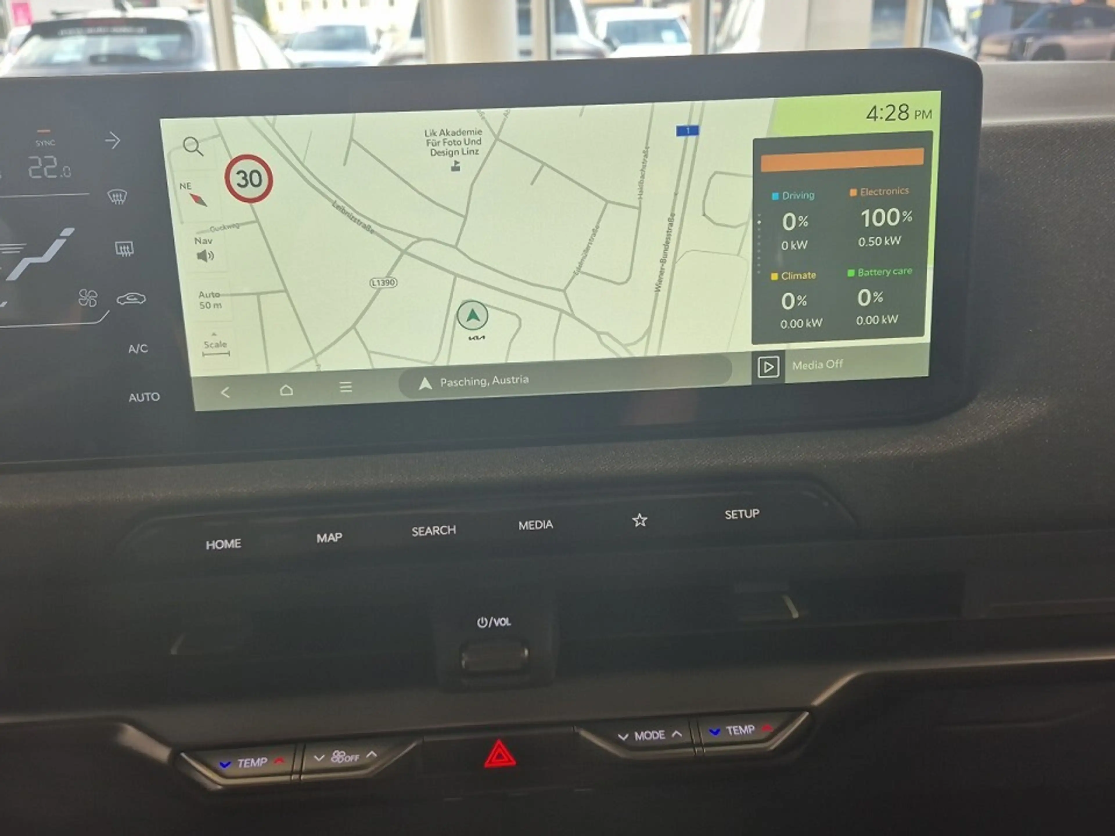 Kia EV2 /5S/EARTH/61,0KWH/AT/FWD/150/P1/P2/MY — photo 14