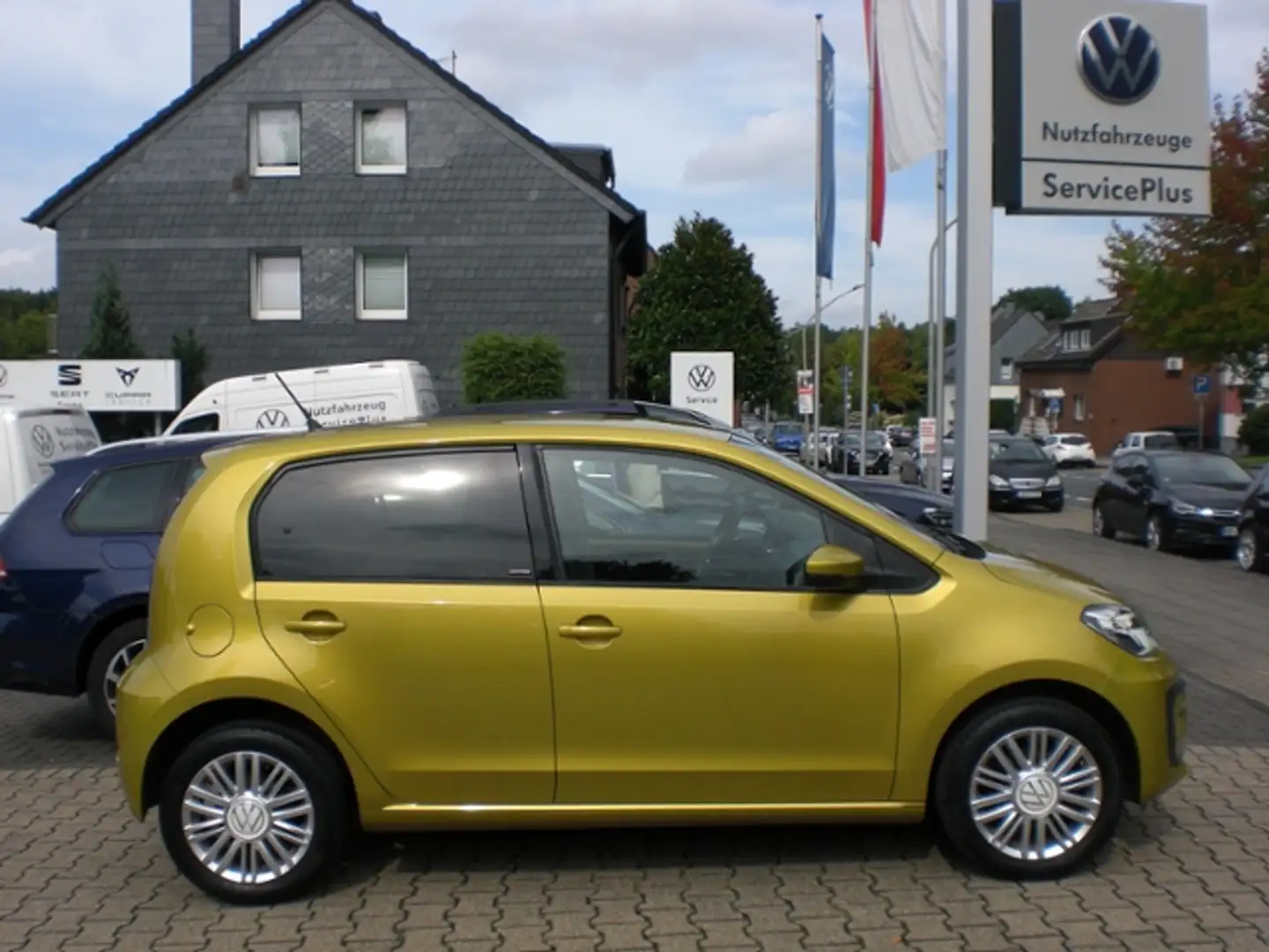 Volkswagen up! United 1.0 GRA RFK SHzg maps+more Gelb - 2