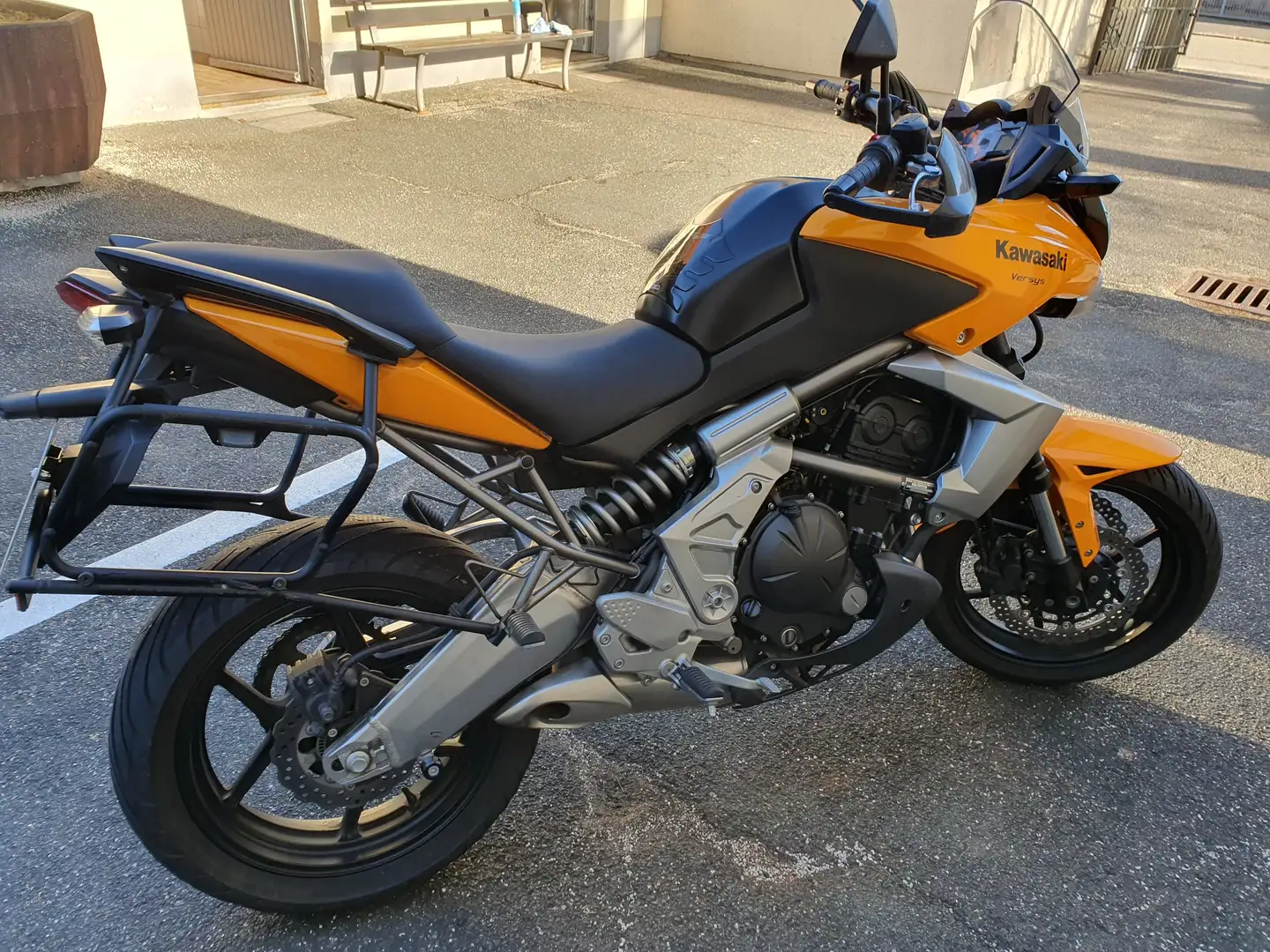 Kawasaki Versys 650 Gelb - 1