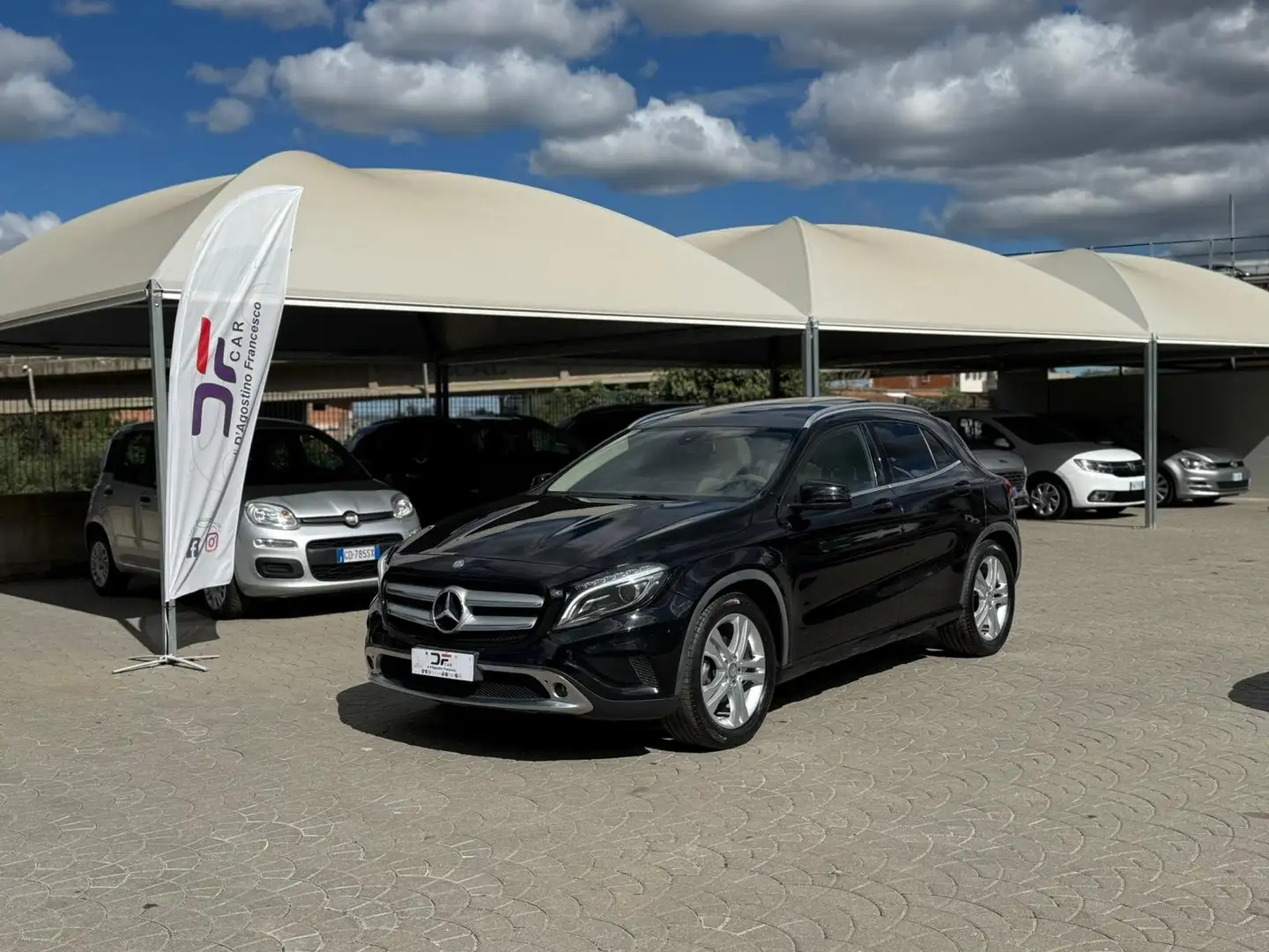 Mercedes-Benz GLA 180 GLA-X156 2014 d (cdi) Premium Nero - 1