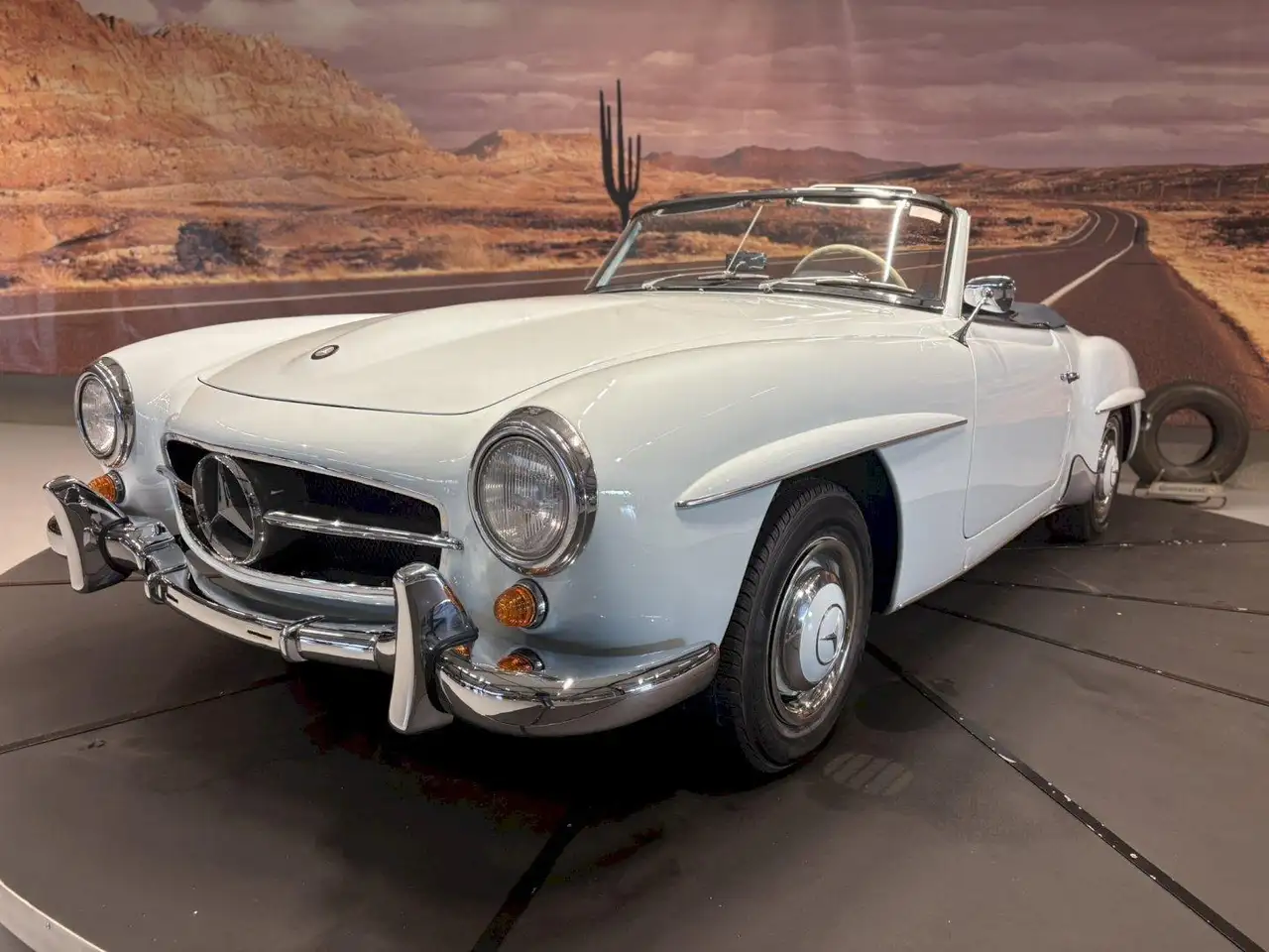 Mercedes-Benz 190 W121 190SL Cabriolet, foto 2