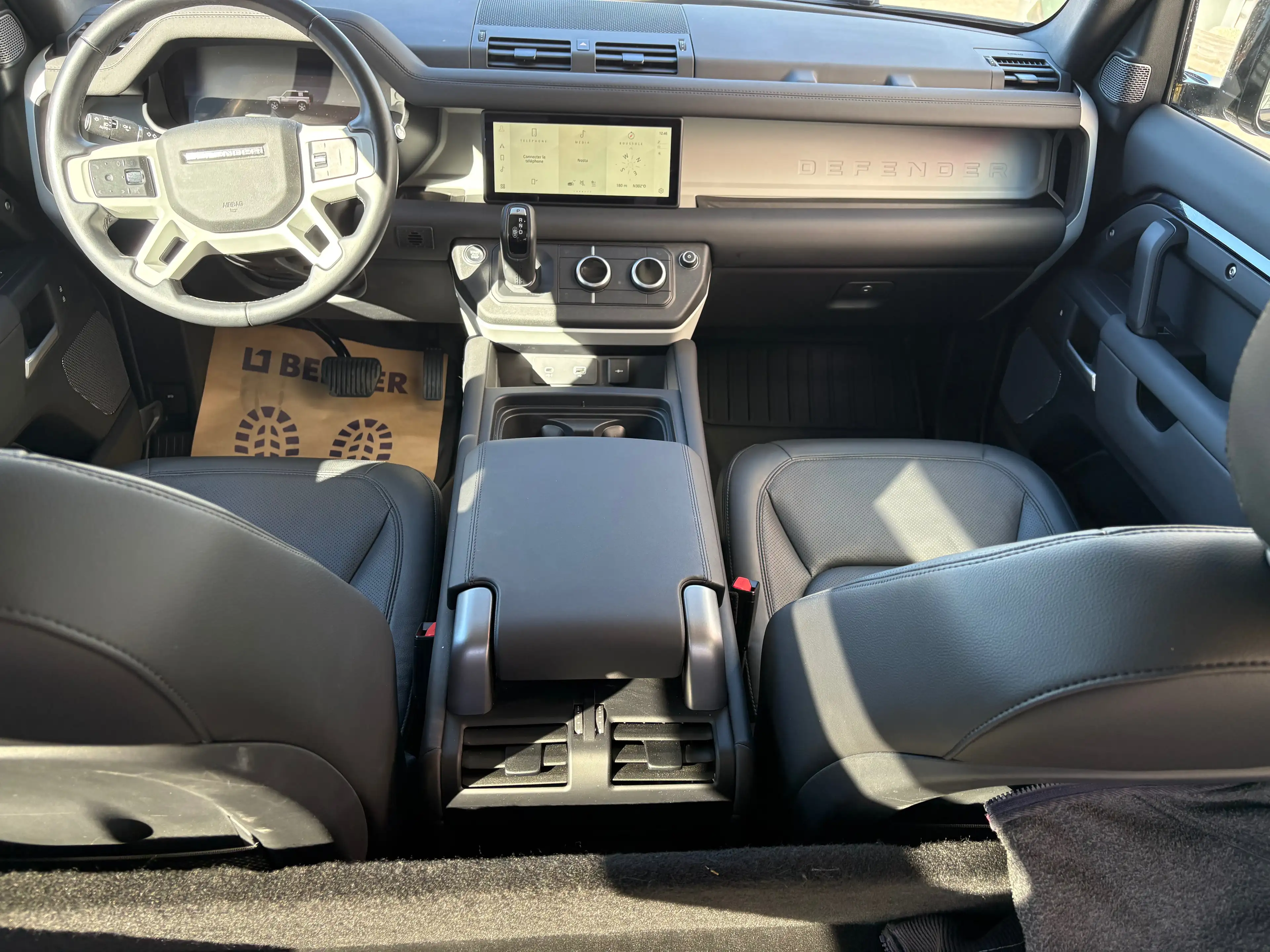 Land Rover Defender Defender 90 3.0 D200 S — photo 12