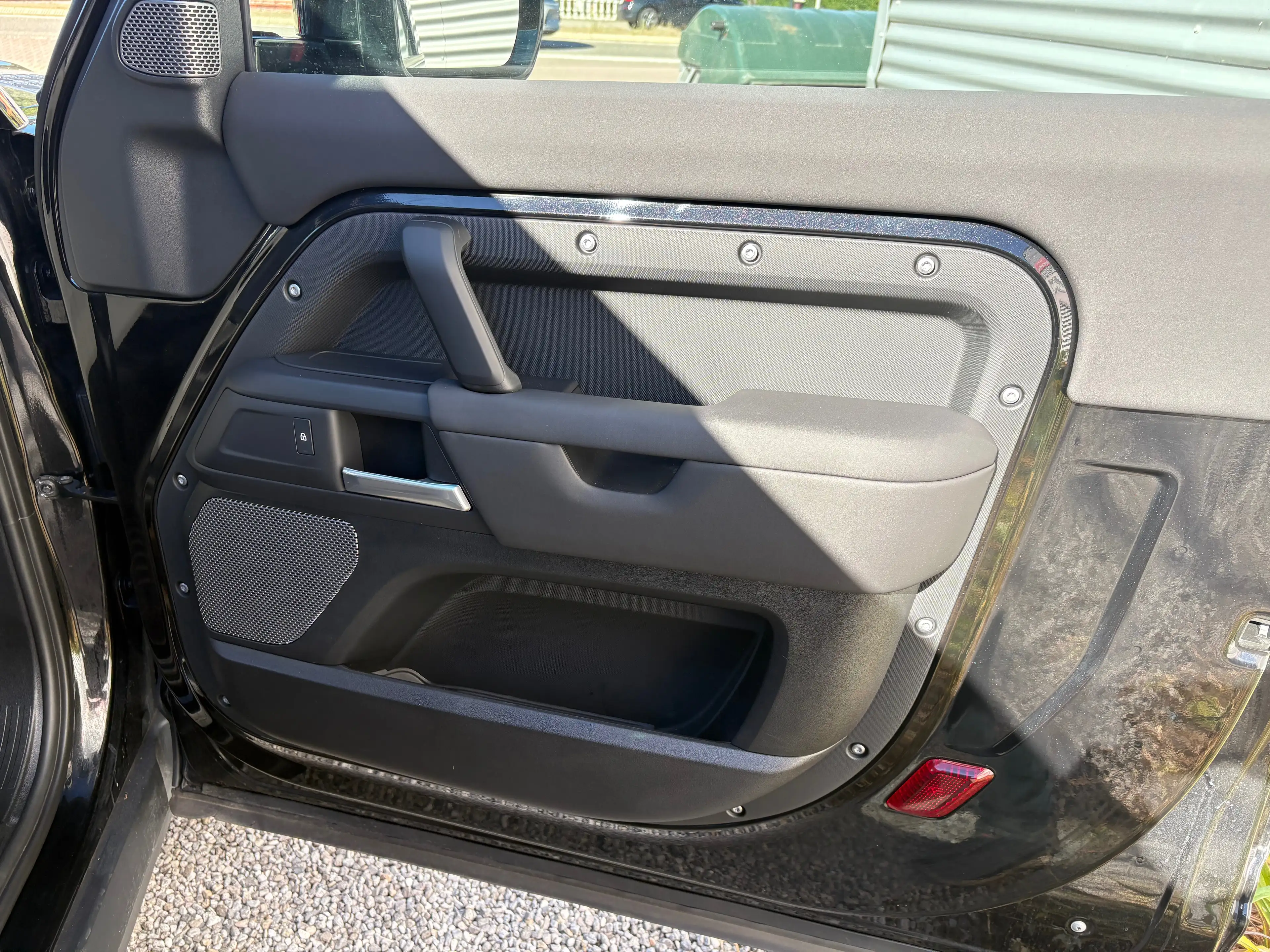 Land Rover Defender Defender 90 3.0 D200 S — photo 13