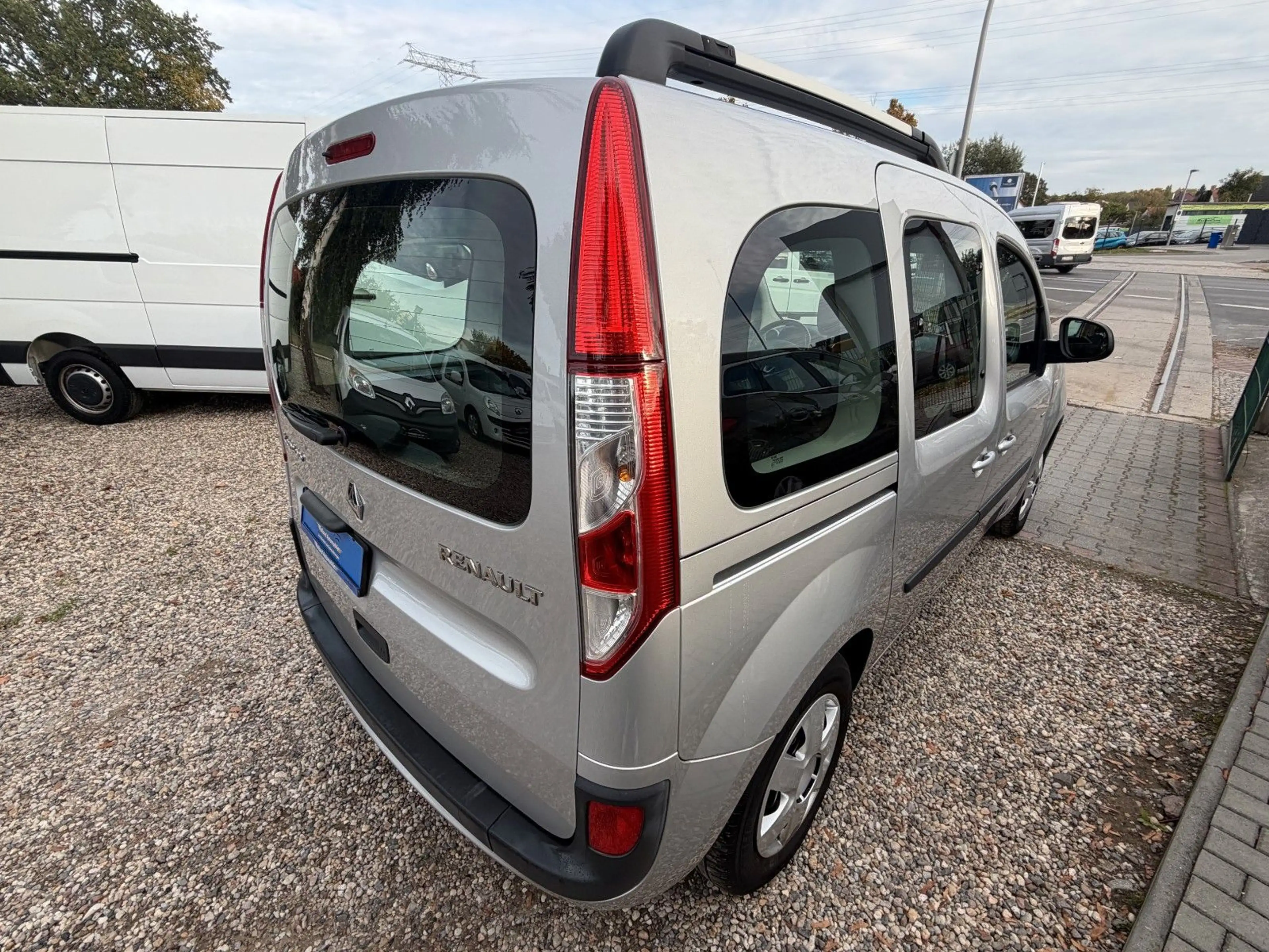 Renault Kangoo Limited*2.HD*Klima*Temp*BT*TÜV NEU — photo 8