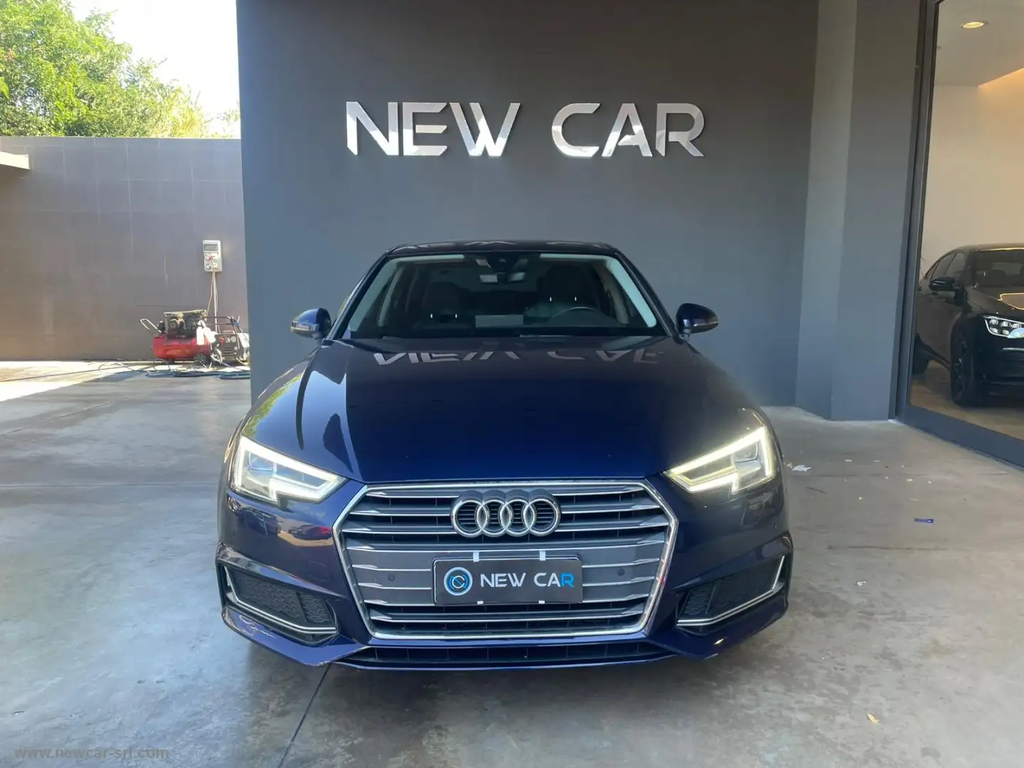 Audi A4 Avant 40 TDI ultra S tronic Bus. Sp. Blu/Azzurro - 1