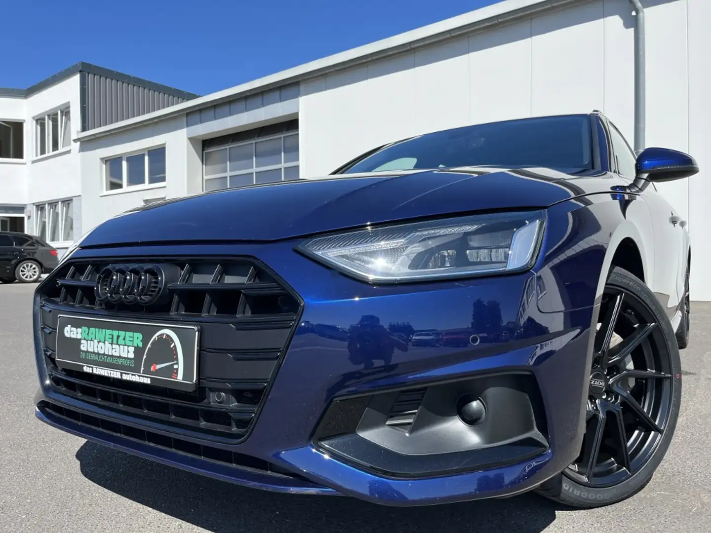 Audi A4 Avant 40 2.0 TDI S-Line Optik advanced 175€ m. 2 Blau - 1