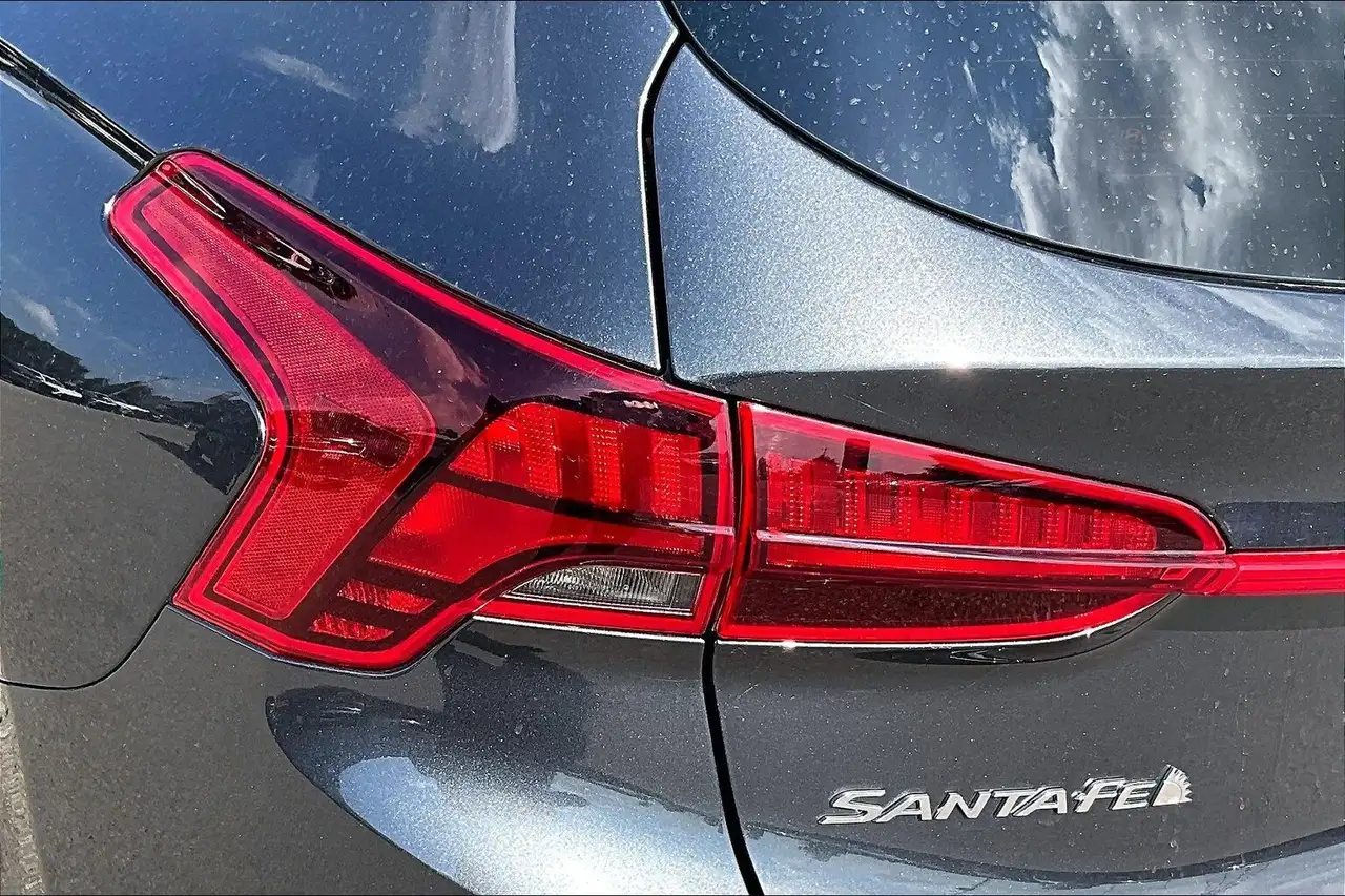 Hyundai SANTA FE photo Hyundai SANTA FE