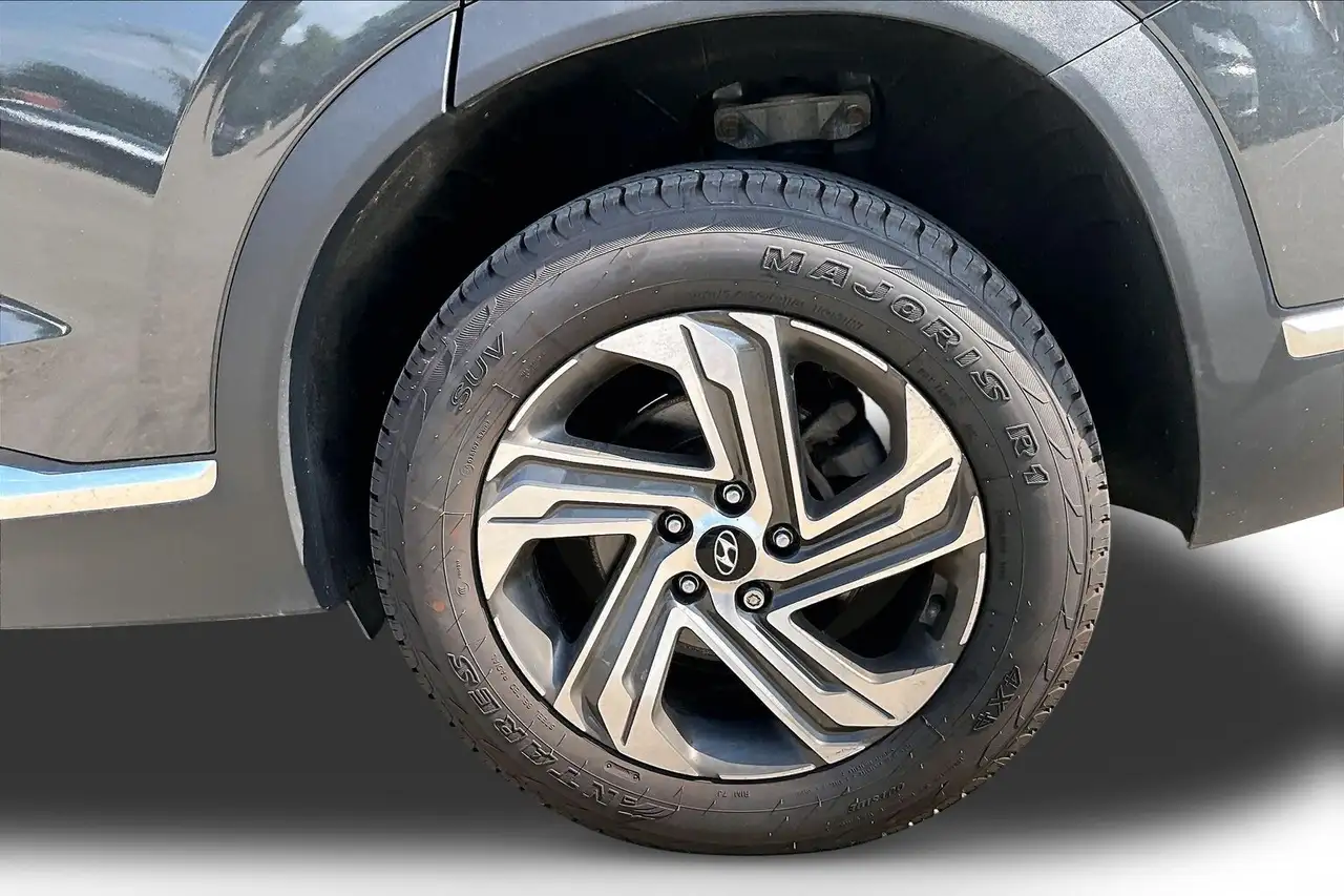 Hyundai SANTA FE photo Hyundai SANTA FE