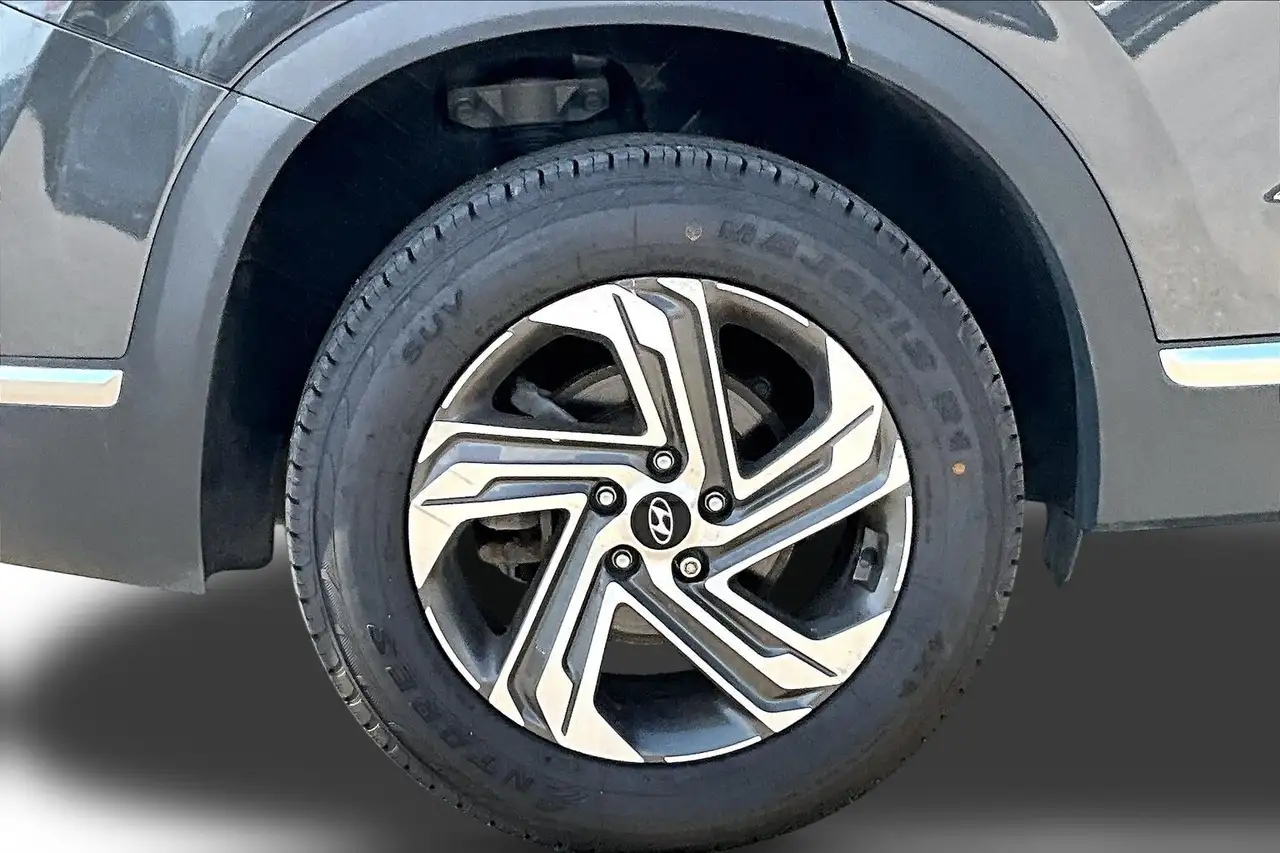 Hyundai SANTA FE photo Hyundai SANTA FE