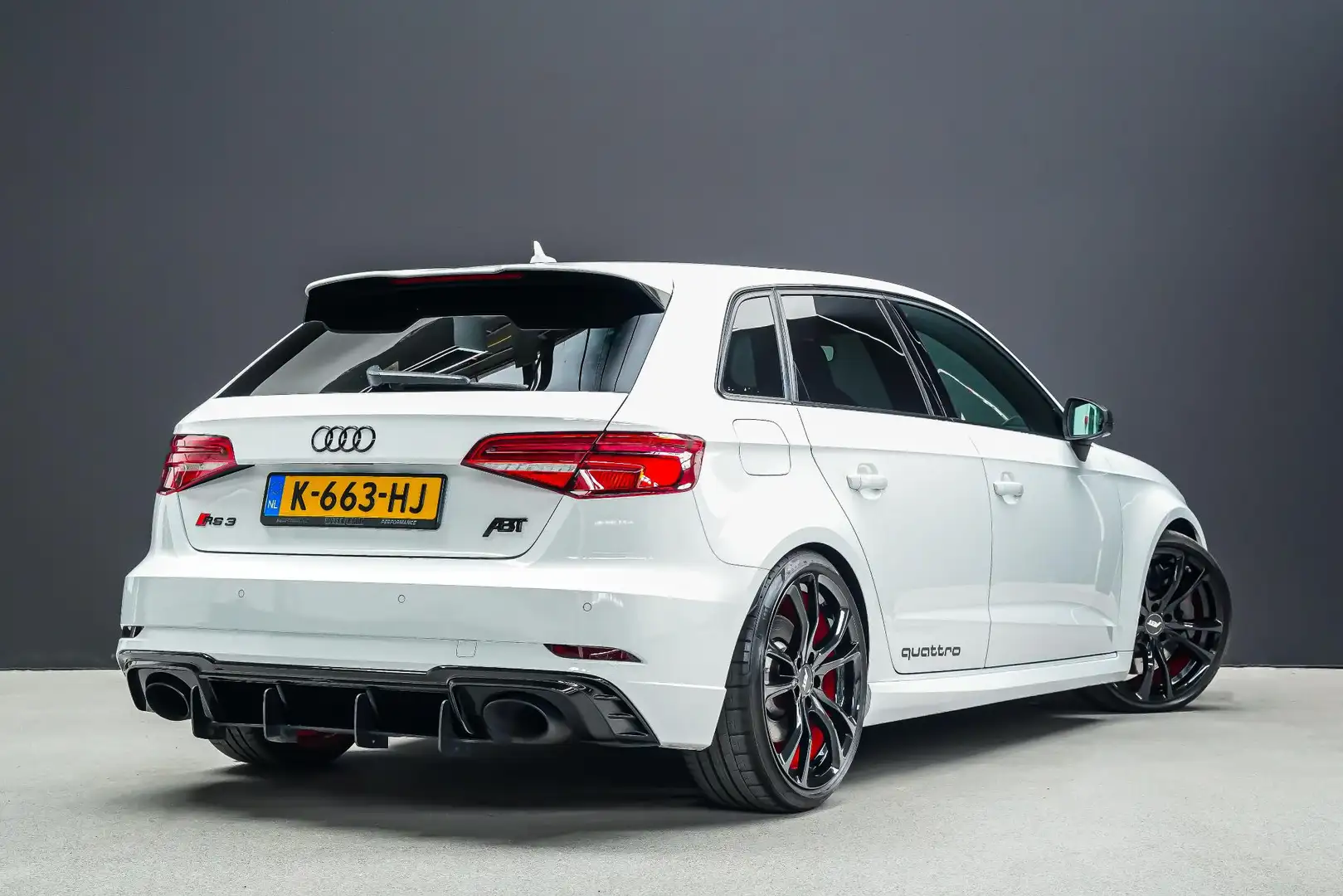 Audi RS3 Sportback 2.5 400pk TFSI quattro |RS-stoelen|ABT|c Wit - 2