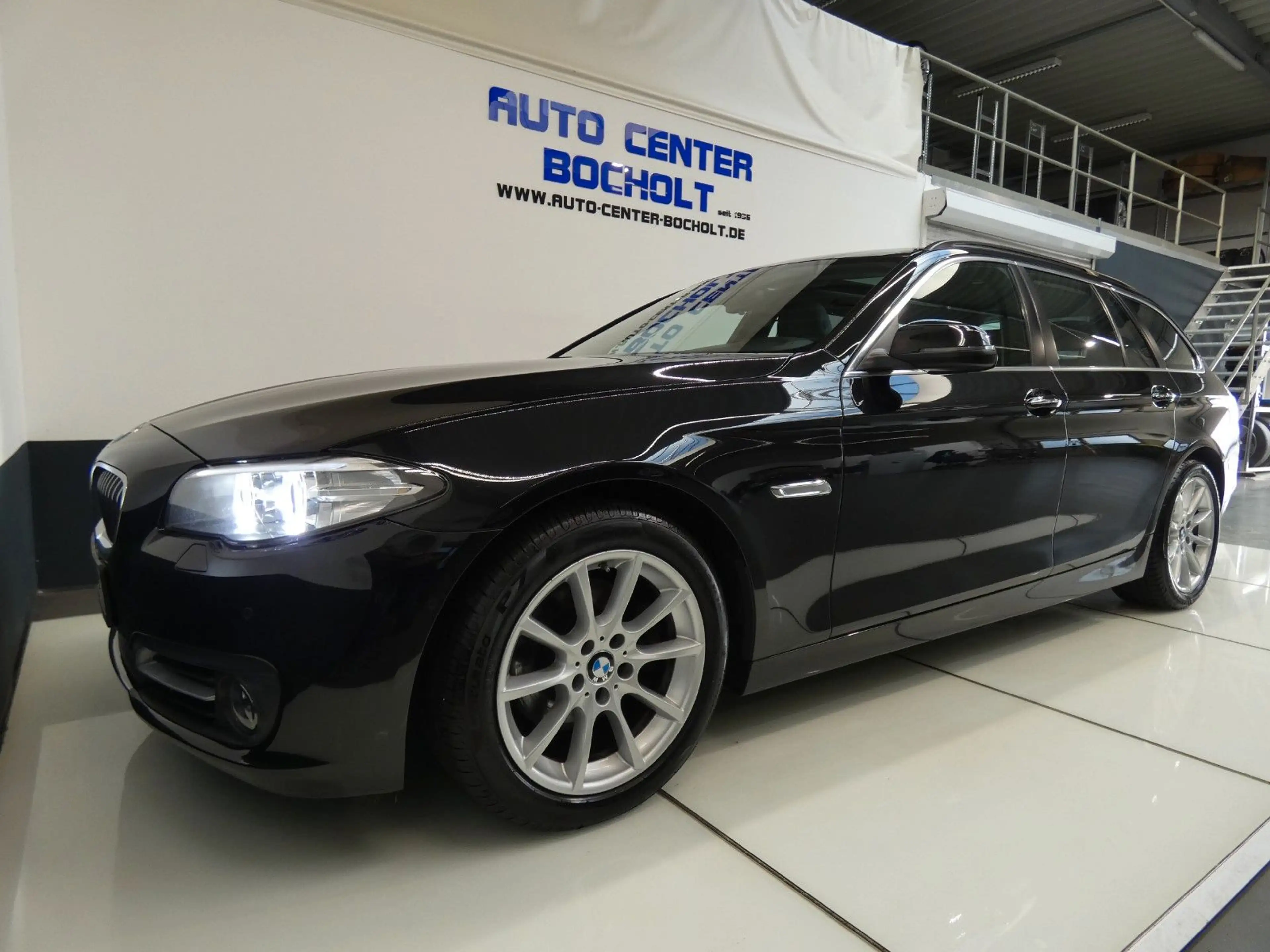 BMW 520 d*NaviProf*Leder*PDC*Panoramadach — photo 10