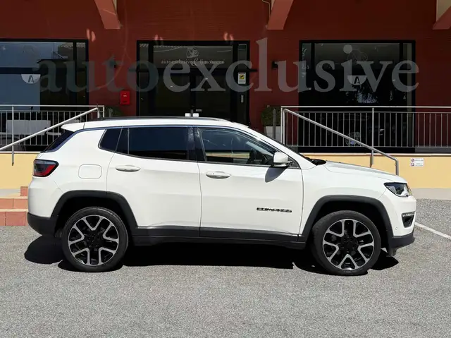 Jeep Compass view 2