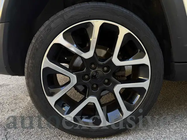 Jeep Compass view 13
