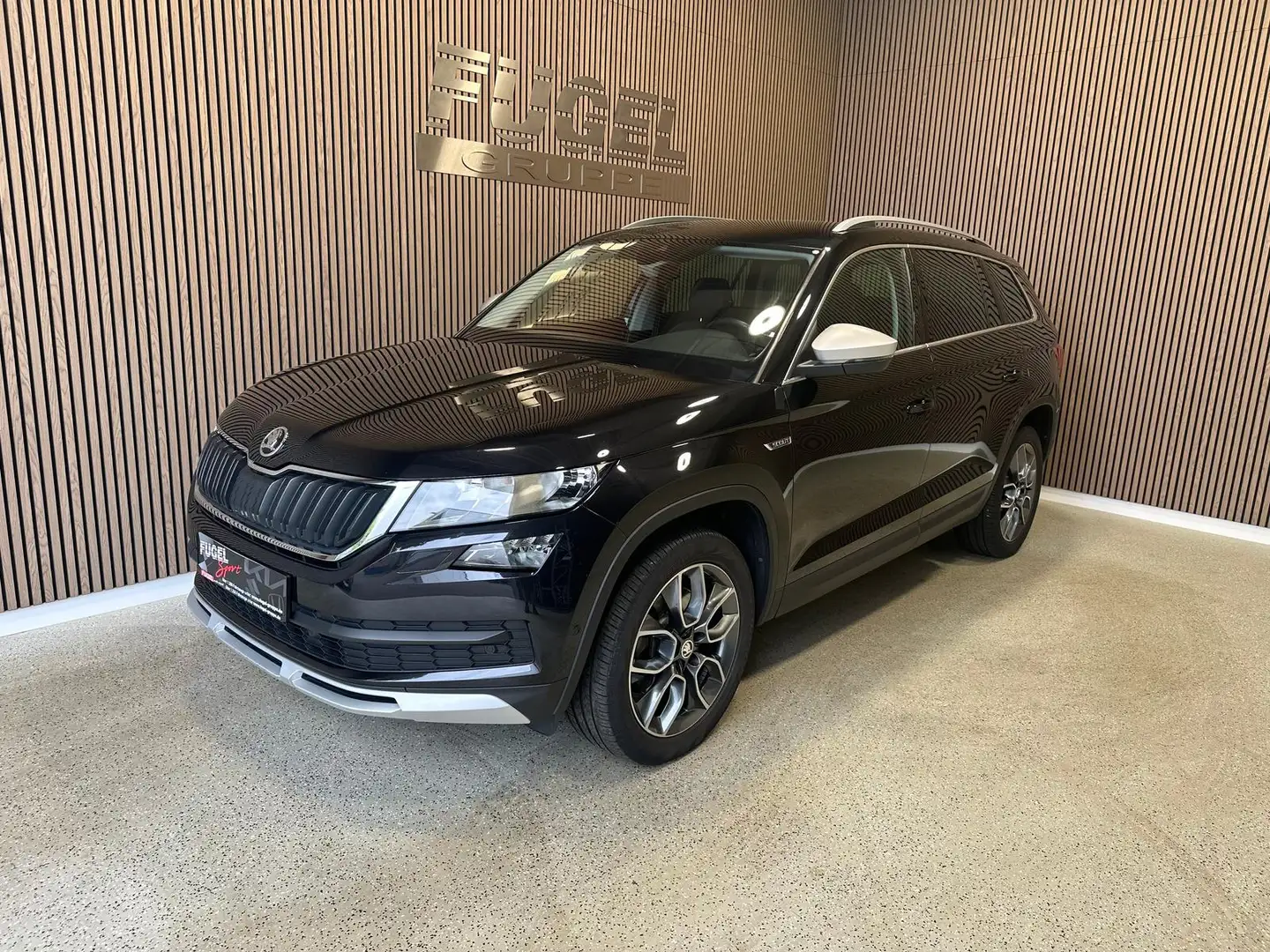 Skoda Kodiaq 2.0 TDI 4x4 DSG Scout LED|4xSHZ|AHK|virt. Cockpit Noir - 2