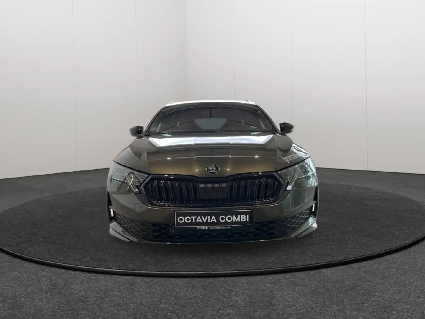 Skoda Octavia Combi 1.5 eTSI DSG Sportline LED AHK Navi HUD Rear Grün - 2
