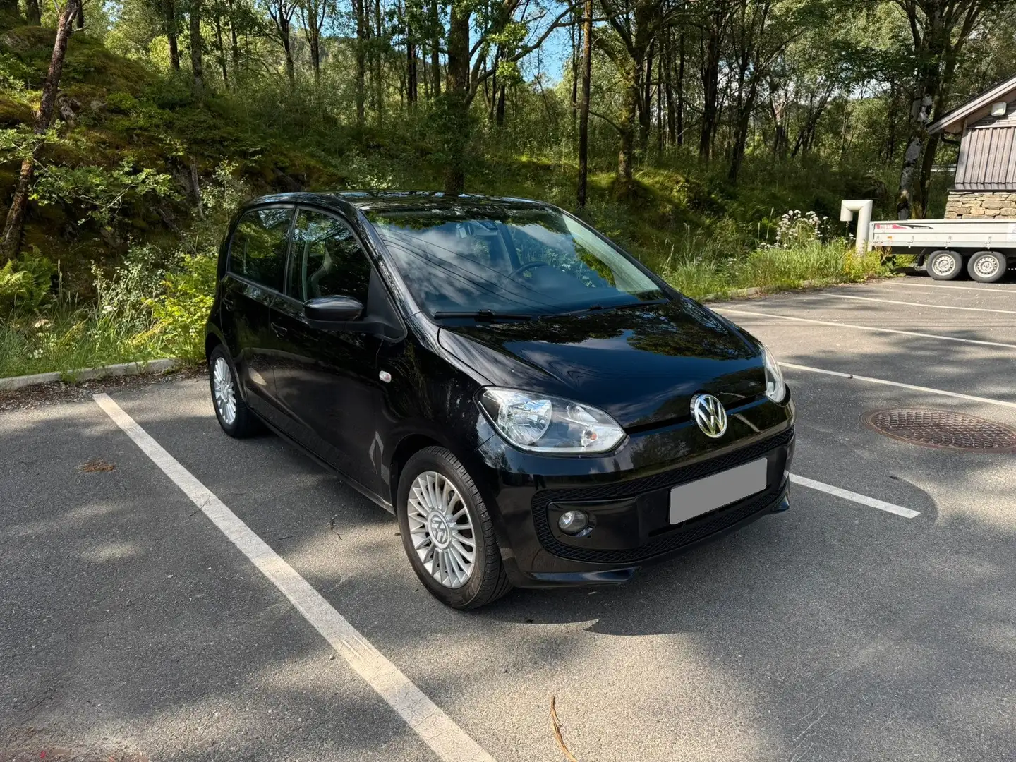 Volkswagen up! 2013 UP Essence 1.0 60 ch - 1