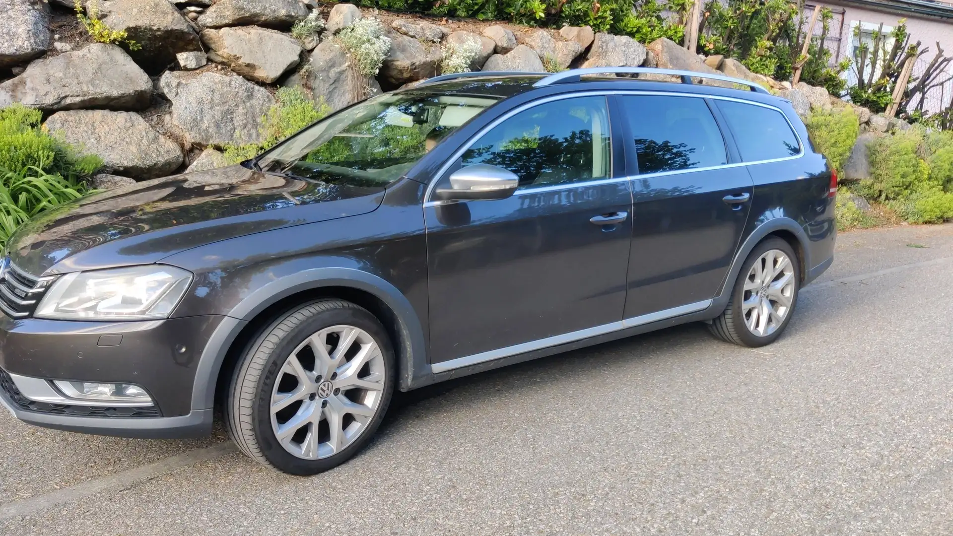 Volkswagen Passat Alltrack Passat Alltrack BMT Sky 2,0 TDI DPF 4Motion Sky Braun - 1