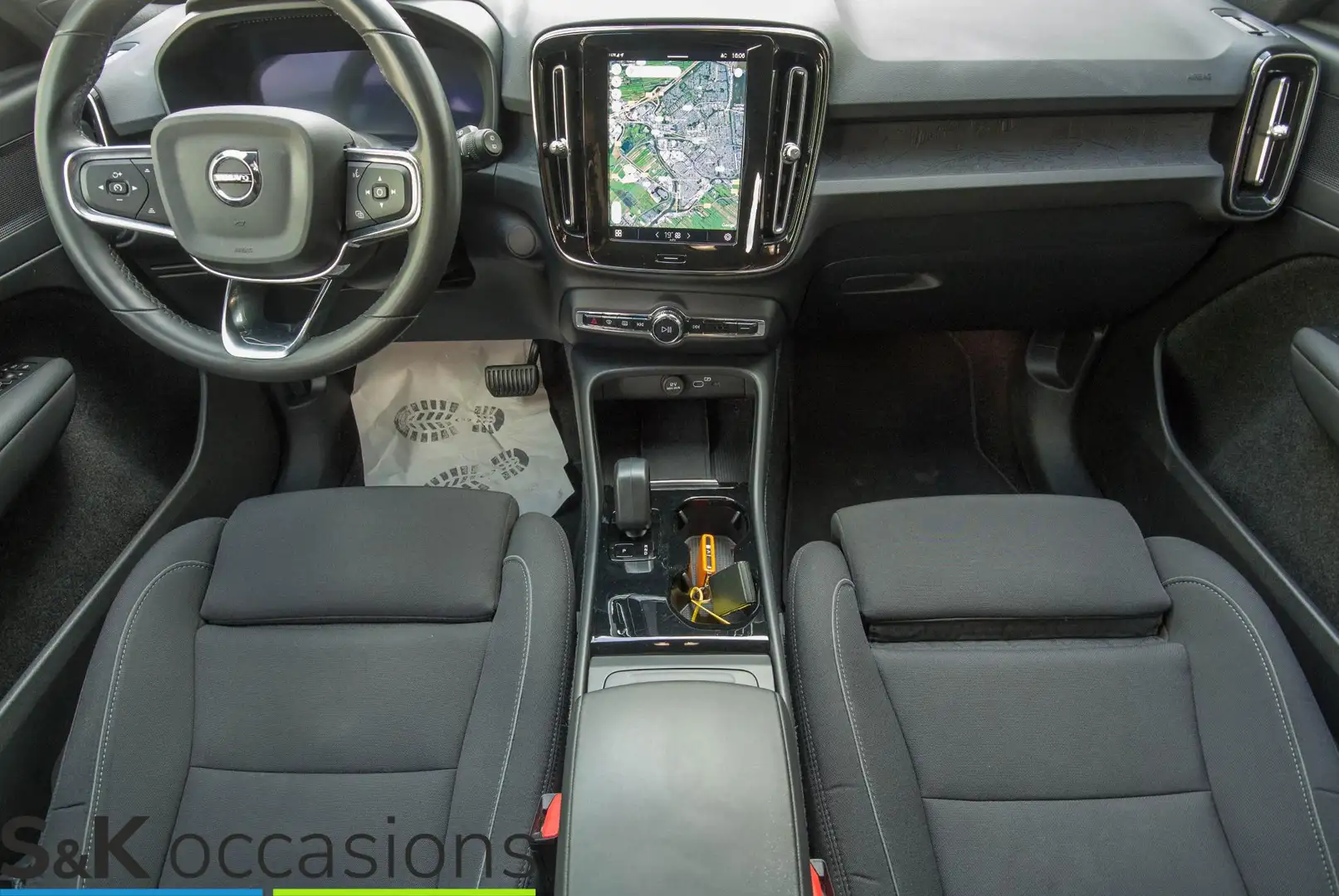 Volvo XC40 Recharge Plus Blauw - 2