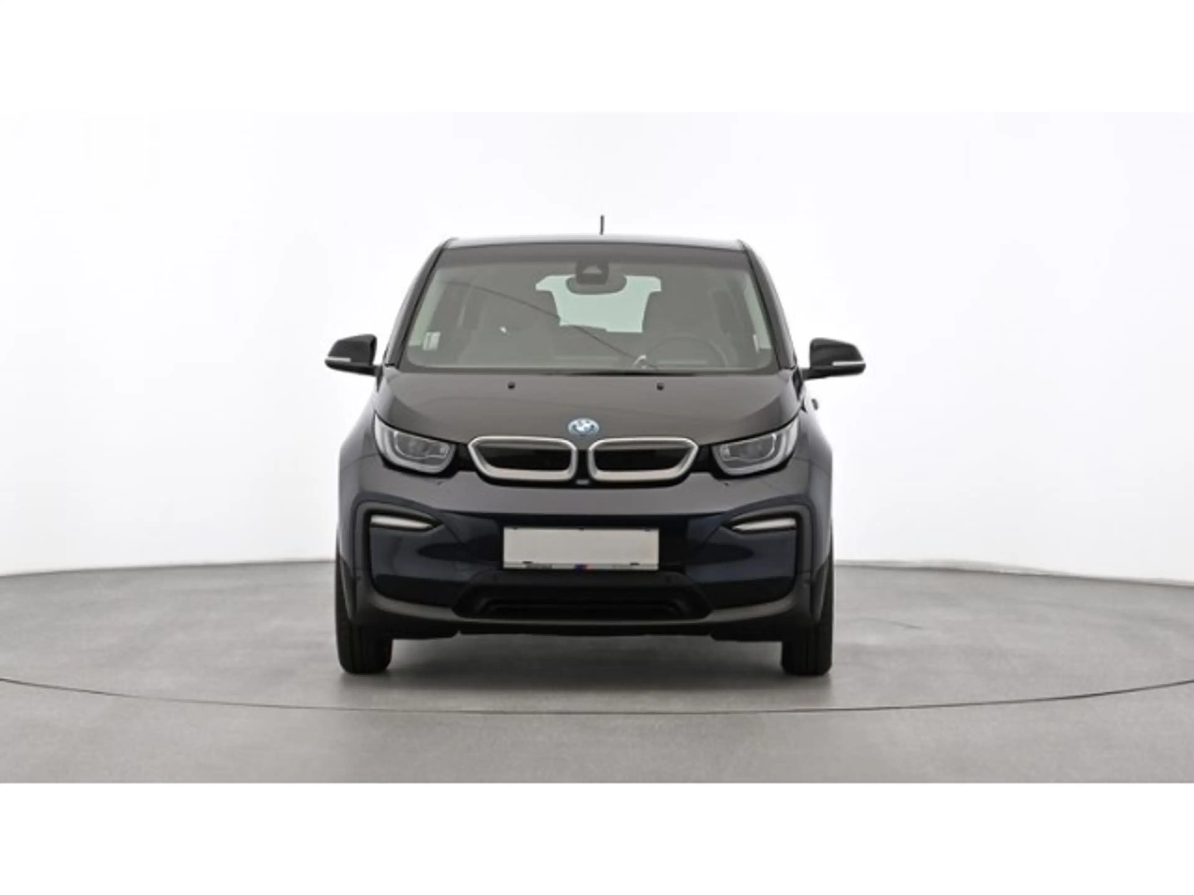 BMW i3 120Ah+NAVI+ACC+LED+SHZ+MFL+DAB+WIRELESS+BT+BC — photo 2