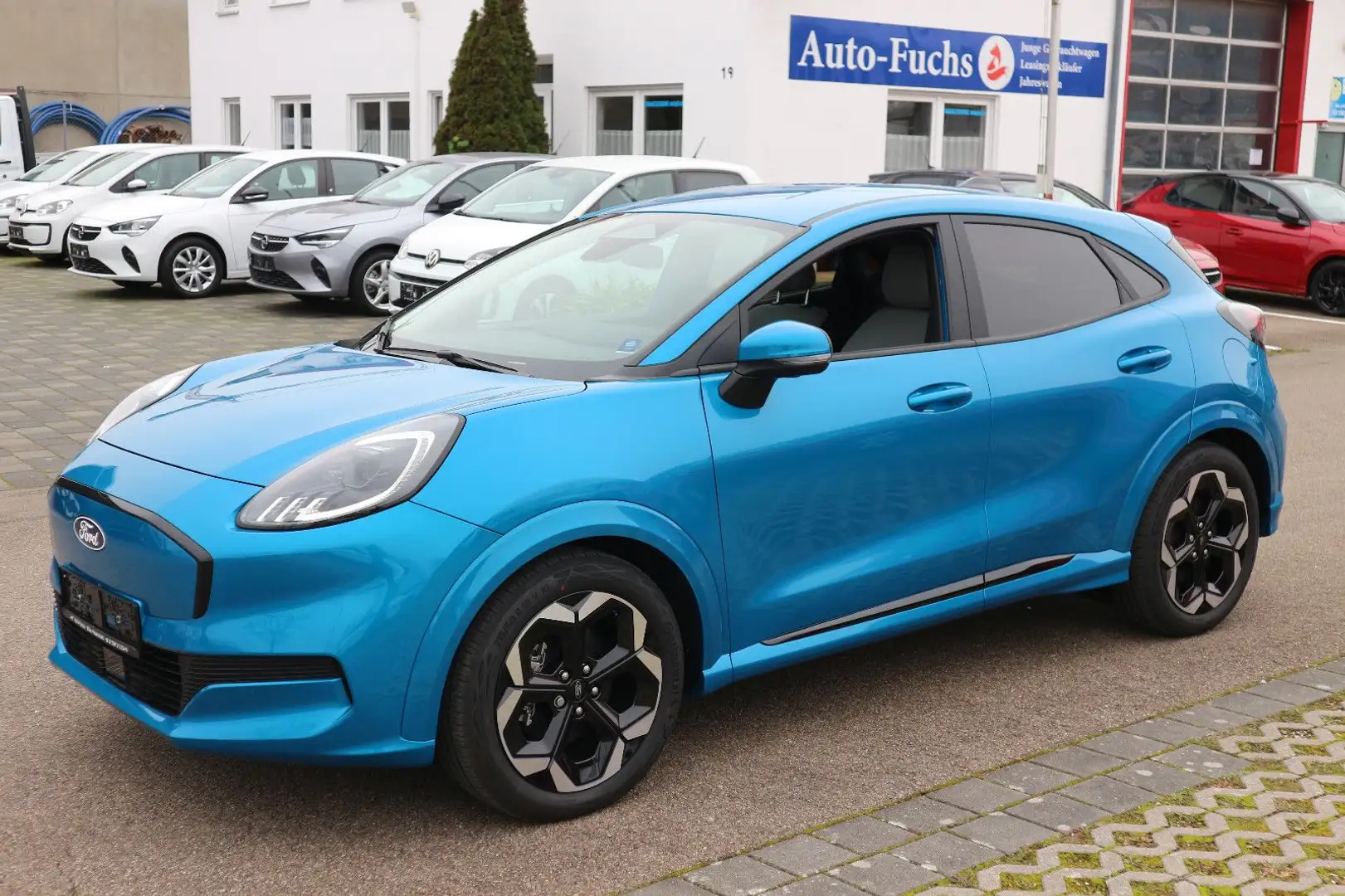 Ford Puma Gen-E 124 kW Premium FWD Anhängerkupplung Albastru - 1