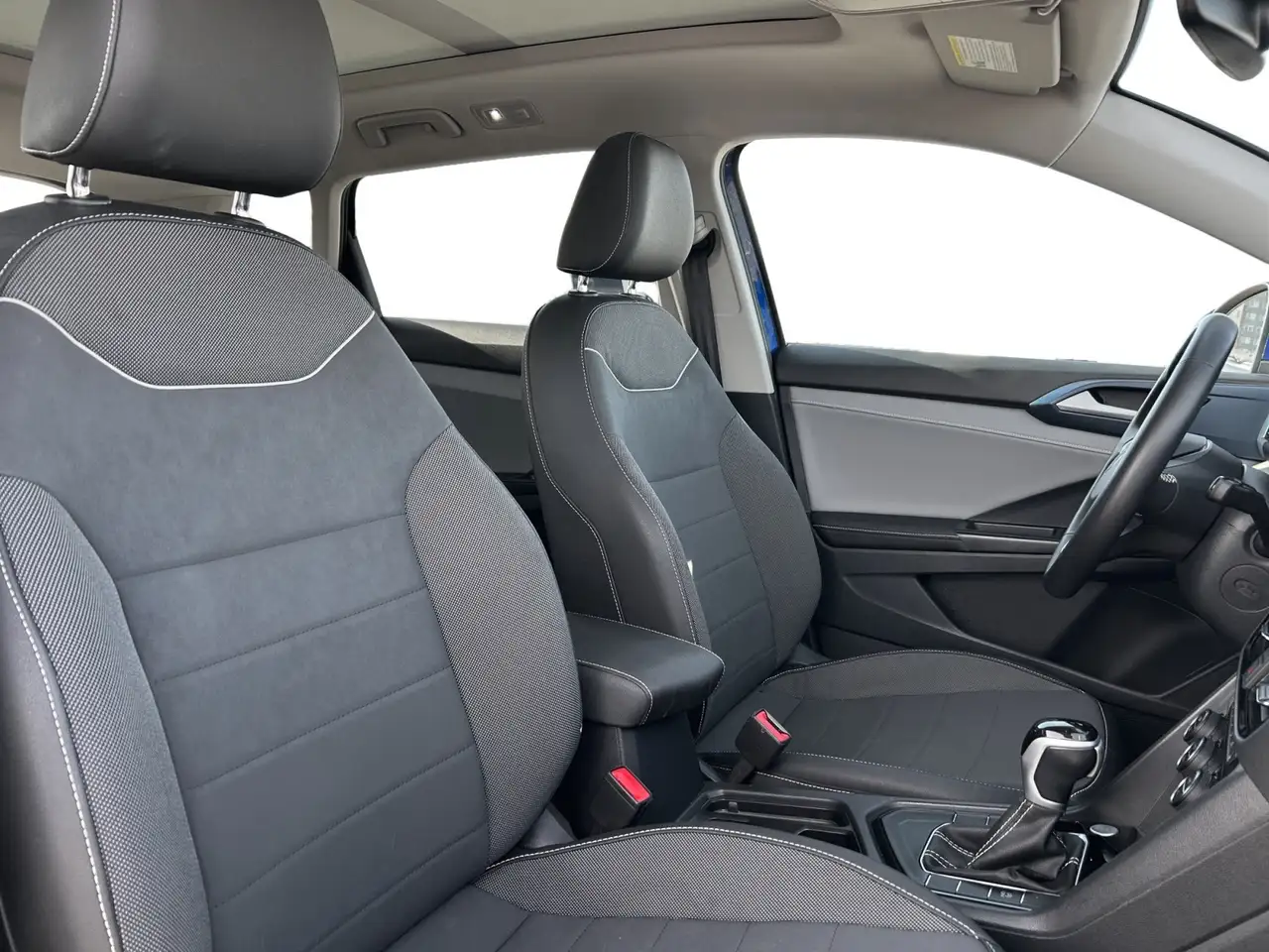 Volkswagen Taos снимка Volkswagen Taos