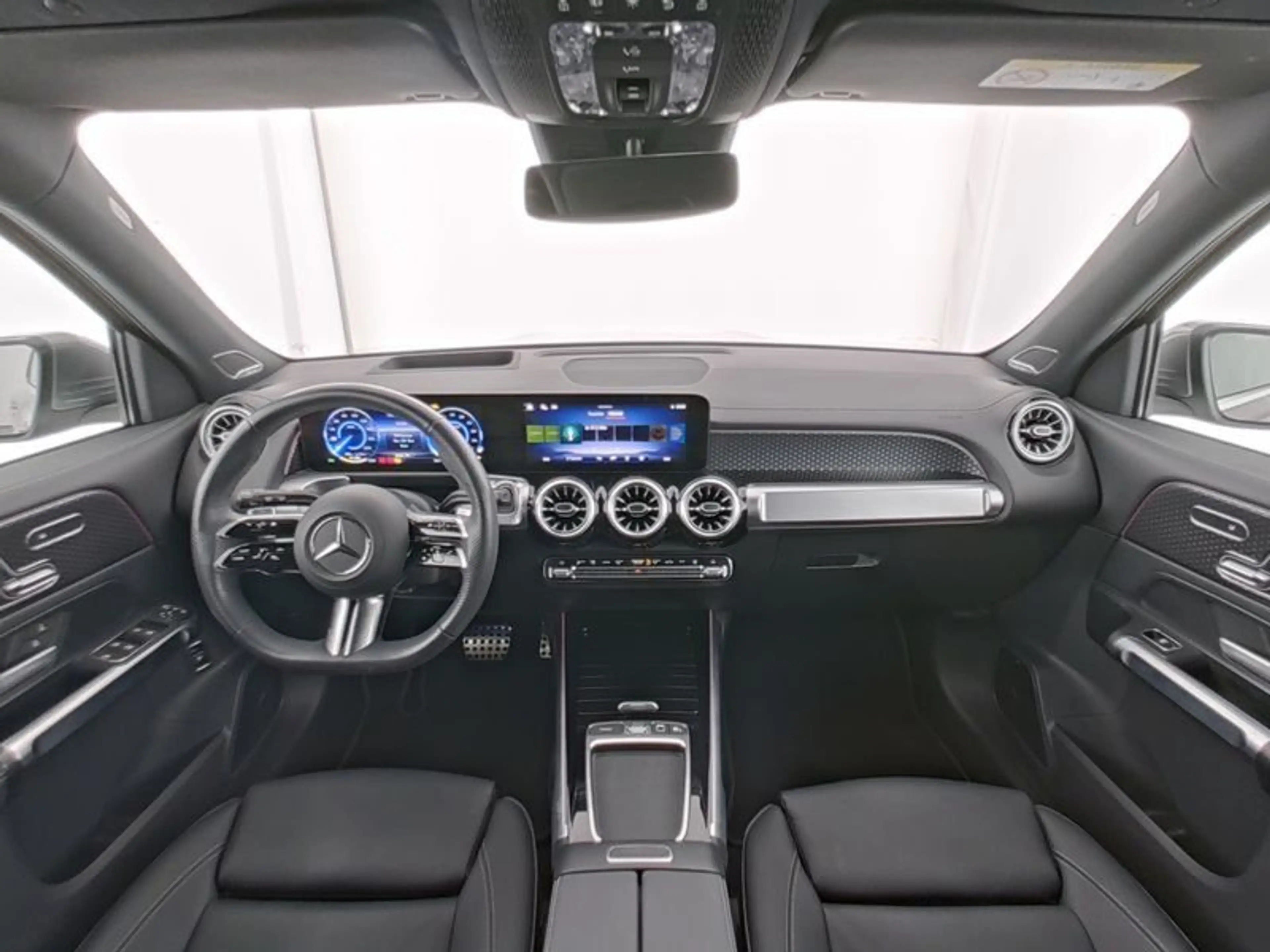 Mercedes-Benz EQB 350 4M AMG-PREMIUM LEDER AHK PANO FAP MEMORY — photo 9