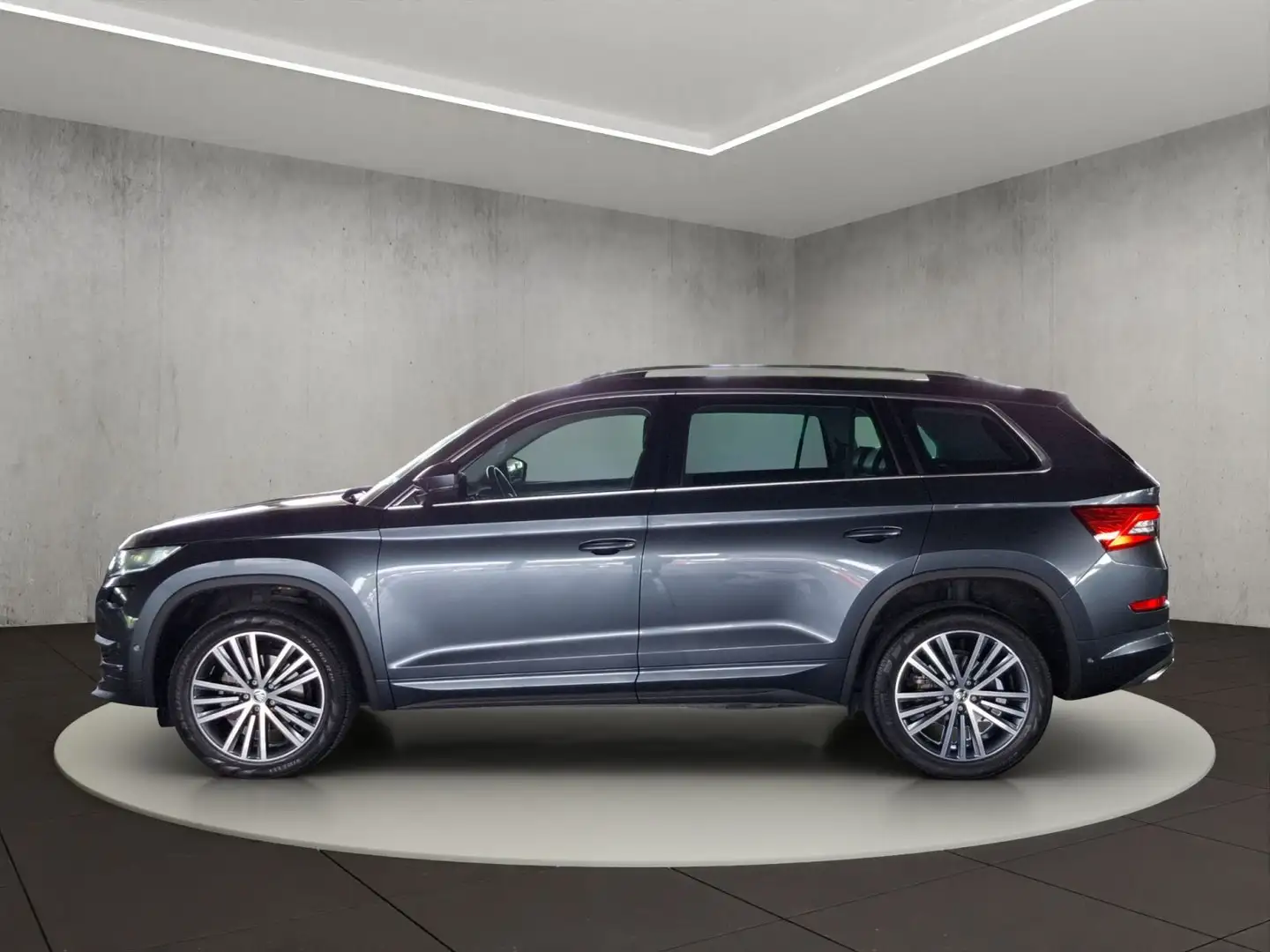 Skoda Kodiaq 2.0 TDI  Laurin & Klement Szary - 2