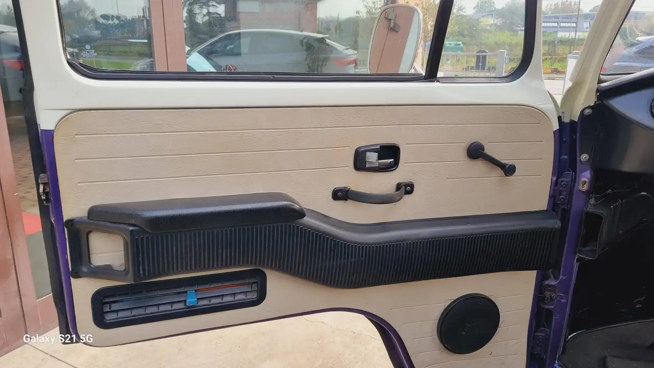 Volkswagen T2 16 9 POSTI TARGHE E DOC. ORIGINALI ISC. ASI IMP. METANO, foto 12