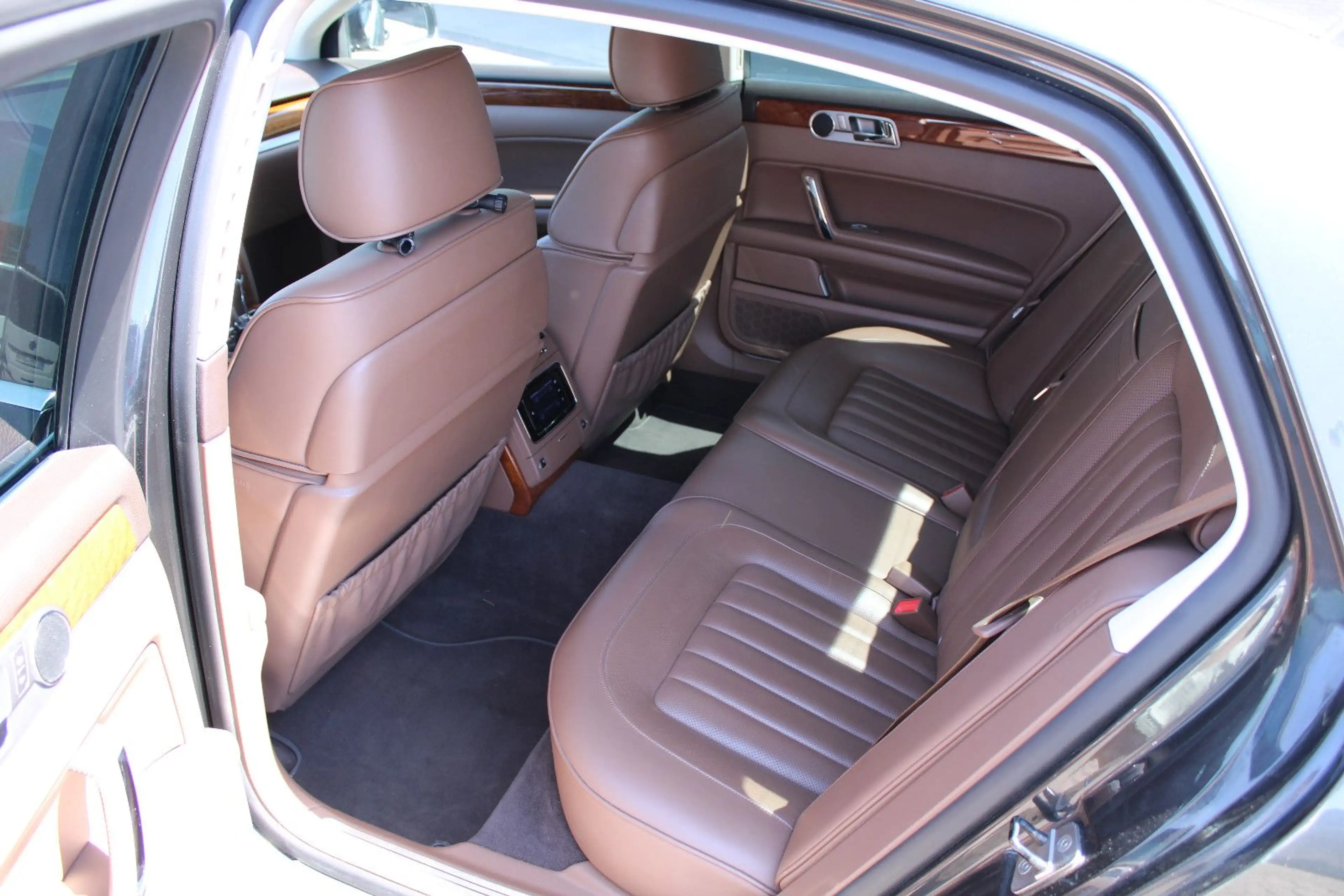 Volkswagen Phaeton V6 TDI 4M.,Kamera,Sthzg.,Sitzlüftung,AHK — photo 8