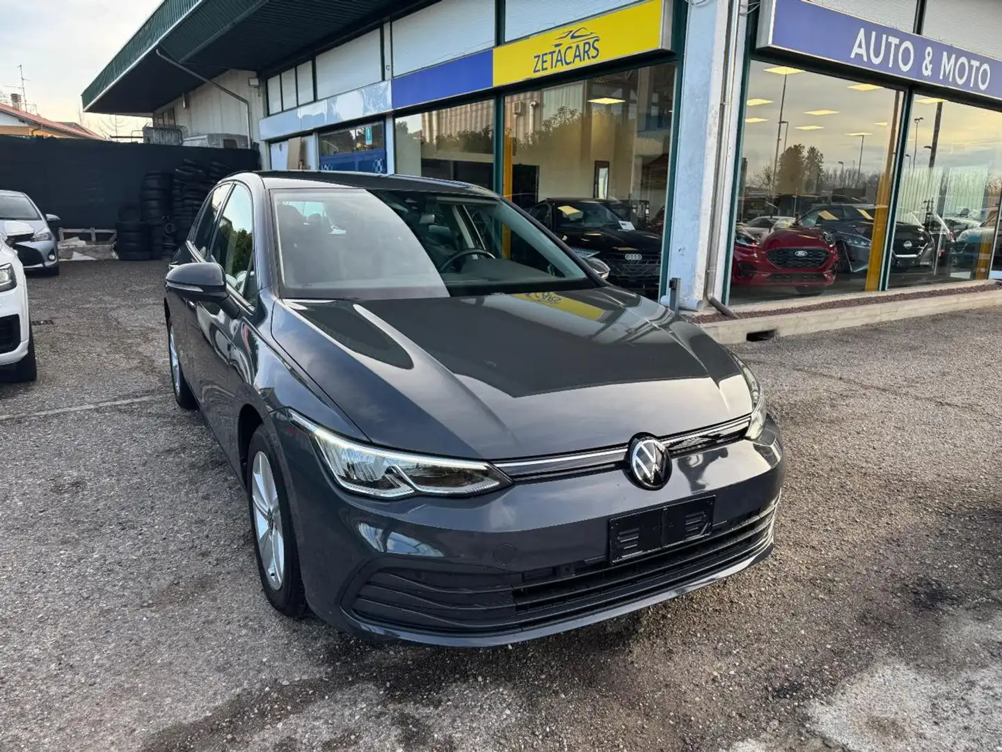 Volkswagen Golf 2.0 tdi Life 115cv dsg Grigio - 2