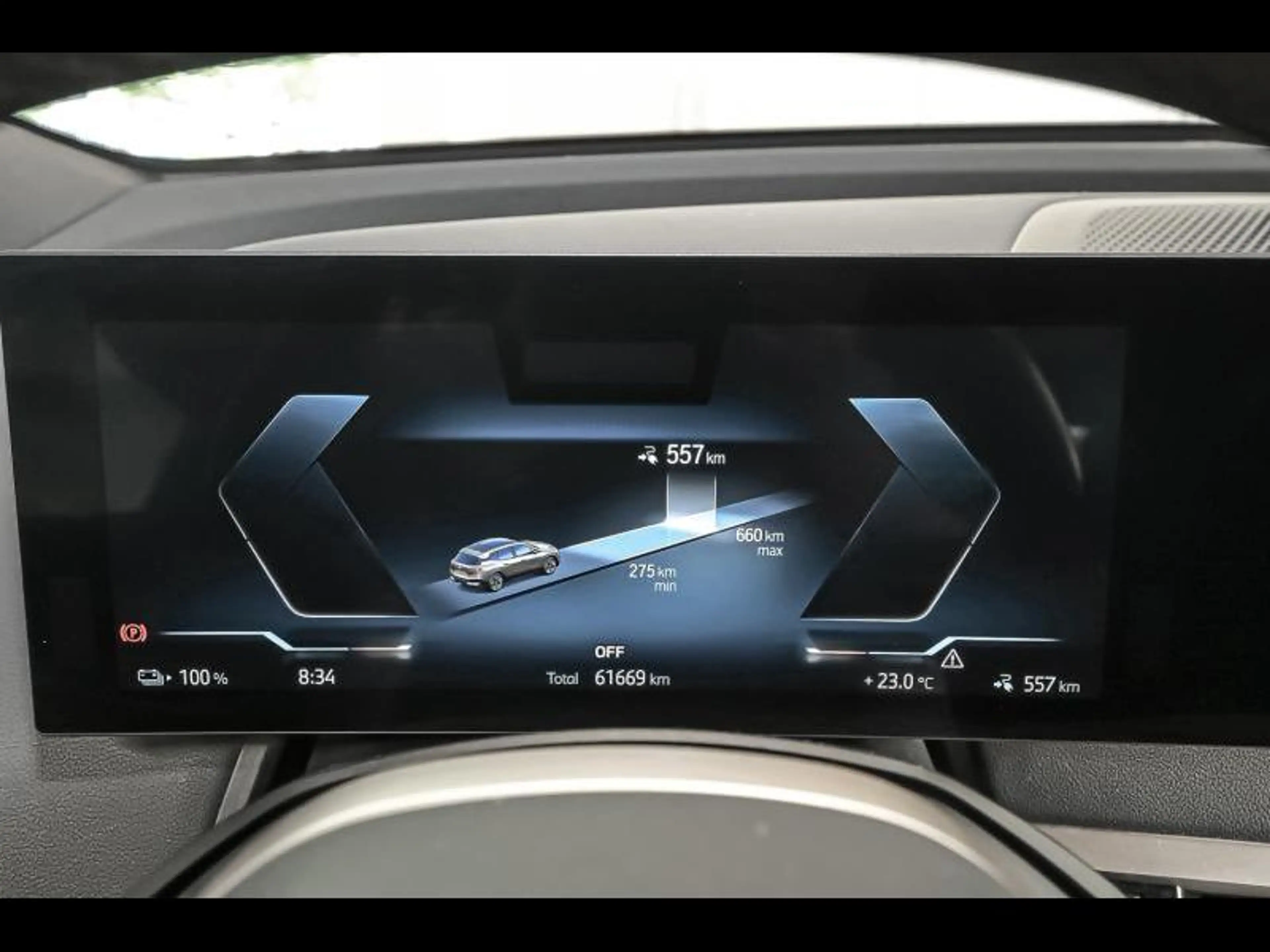 BMW iX xDrive50 - Sport — photo 10