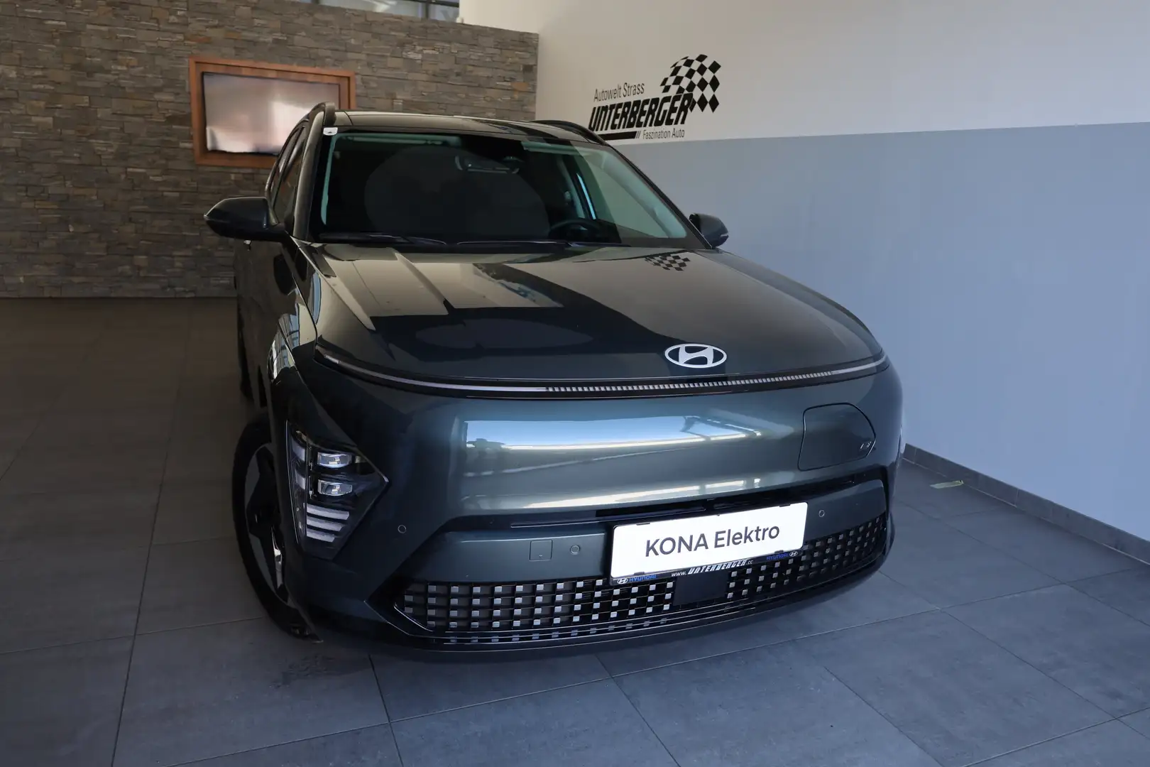 Hyundai KONA Elektro GO 64,8 kWh SX2 Grün - 2