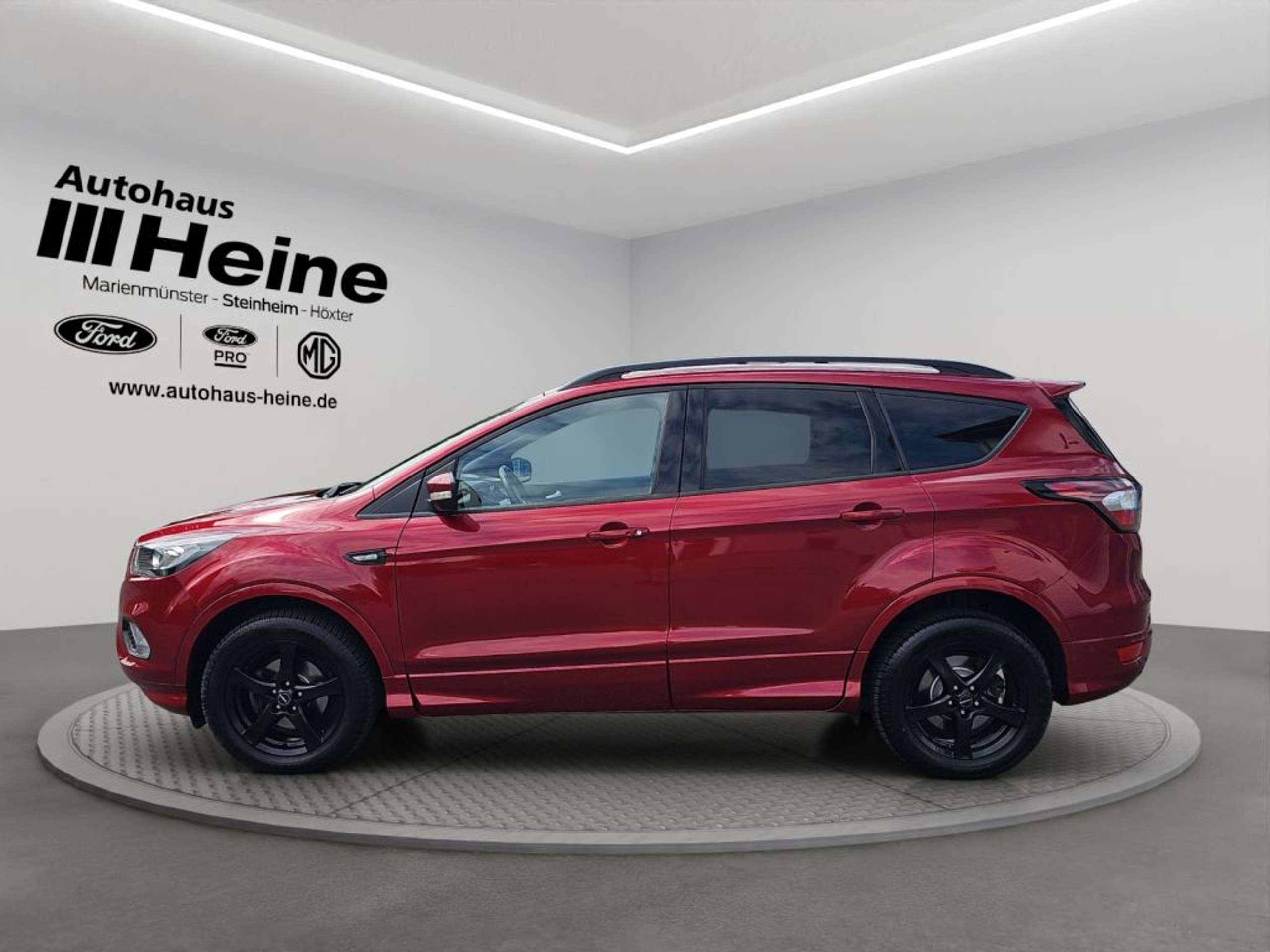 Fahrzeugabbildung Ford Kuga 1.5 EcoBoost 2x4 ST-Line *ACC*RFK*KEY-FREE* - mit KI generiert/bearbeitet