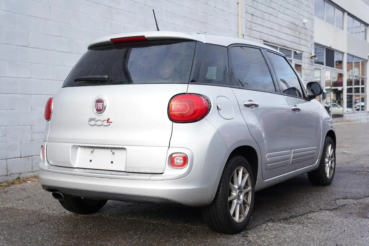 Fiat 500L снимка Fiat 500L
