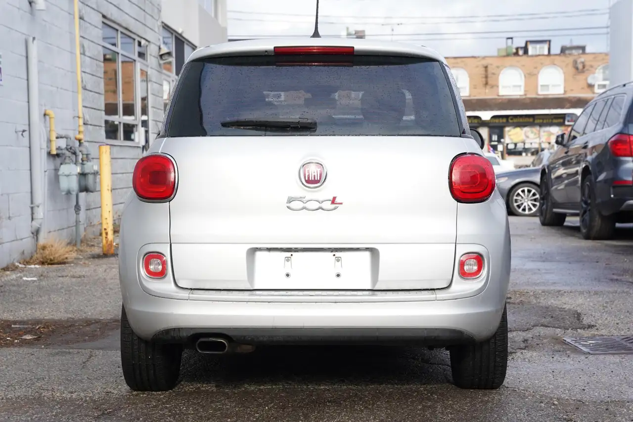 Fiat 500L снимка Fiat 500L