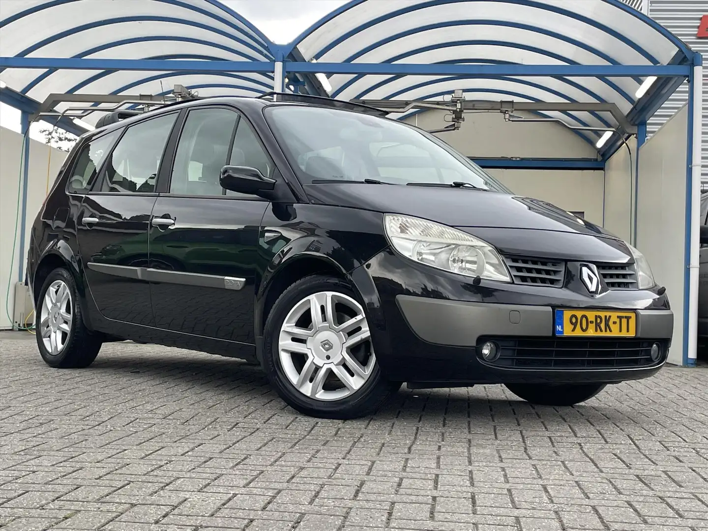 Renault Grand Scenic 2.0 16V 7-Persoons / Pano / Org NL / Trekhaak / Cl Zwart - 2