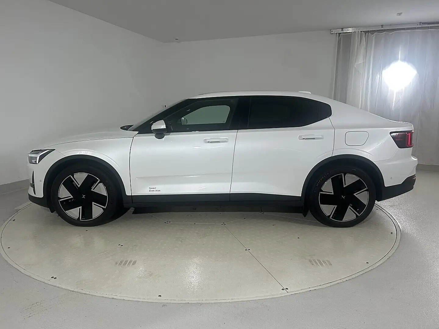 Polestar 2 Polestar 2 Long Range Dual Motor Weiß - 2