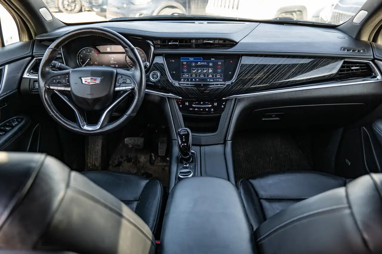 Cadillac XT6 снимка Cadillac XT6