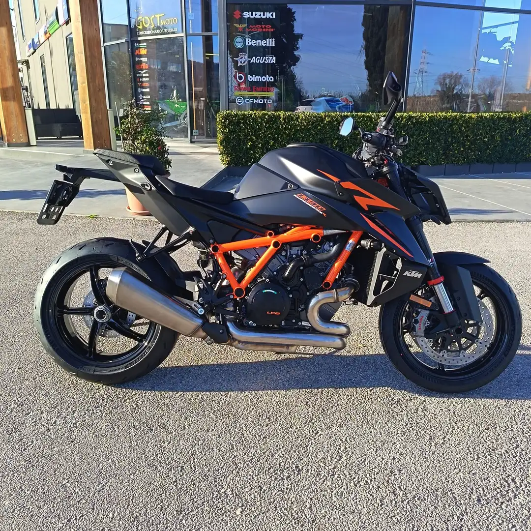KTM 1390 Super Duke R R Black - 2